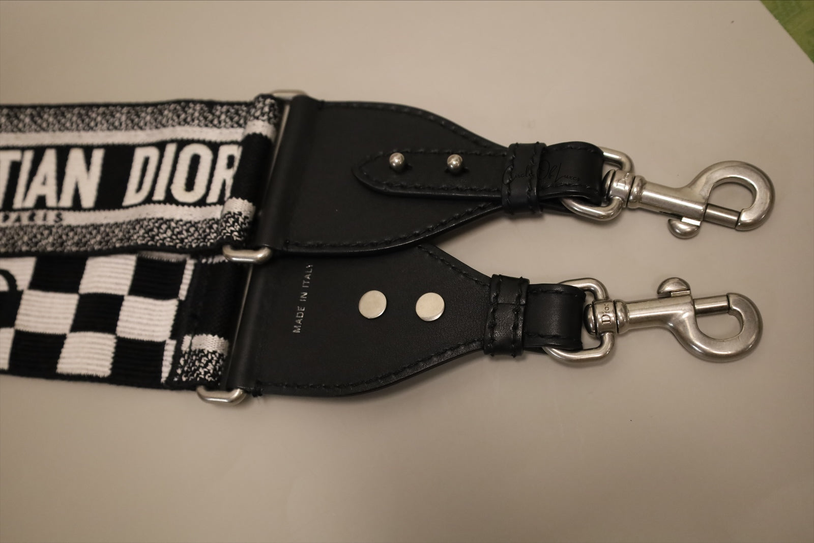 CHRISTIAN DIOR STRAP BLACK/WHITE