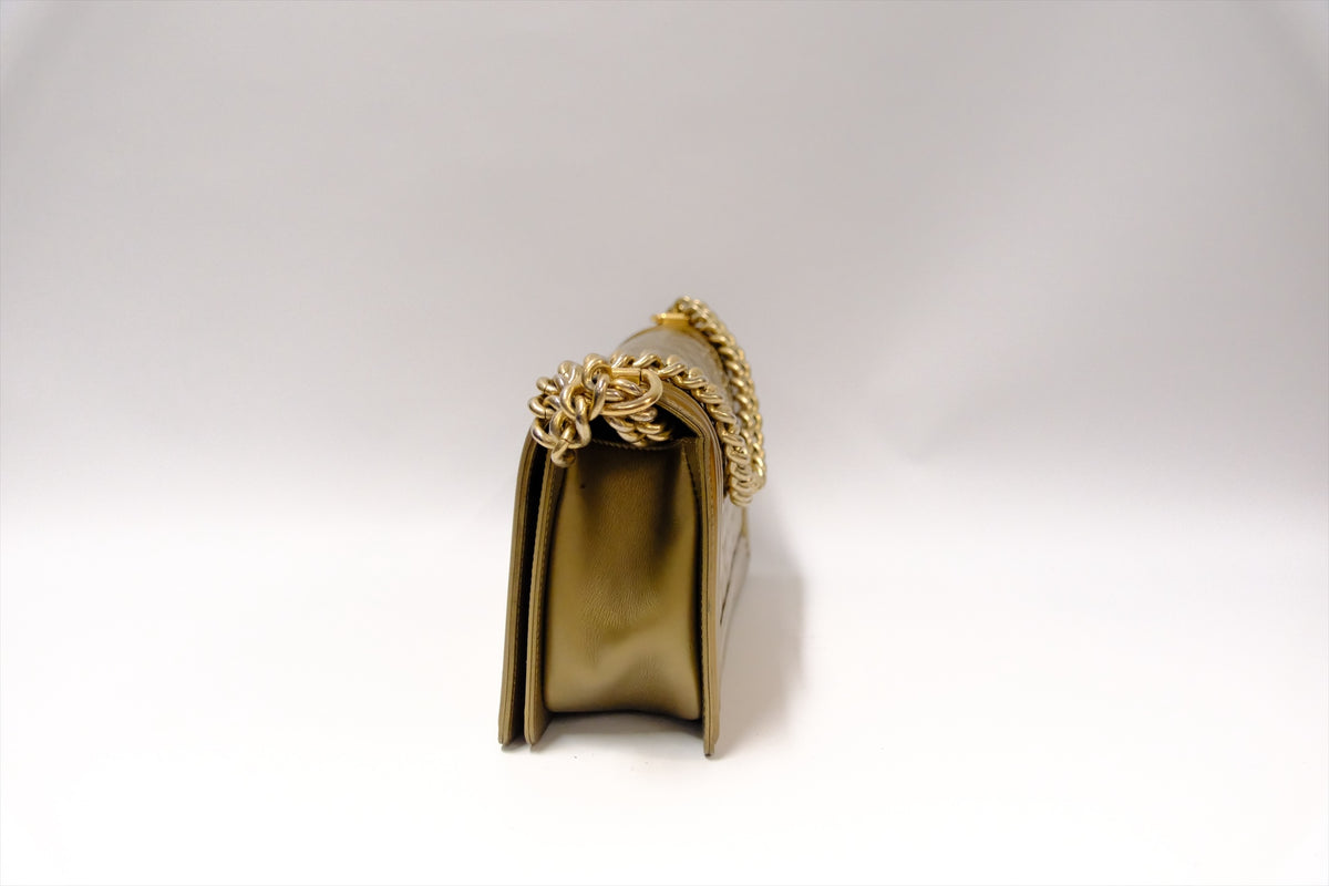 CHANEL OLD MEDIUM GOLD PATTERN GHW