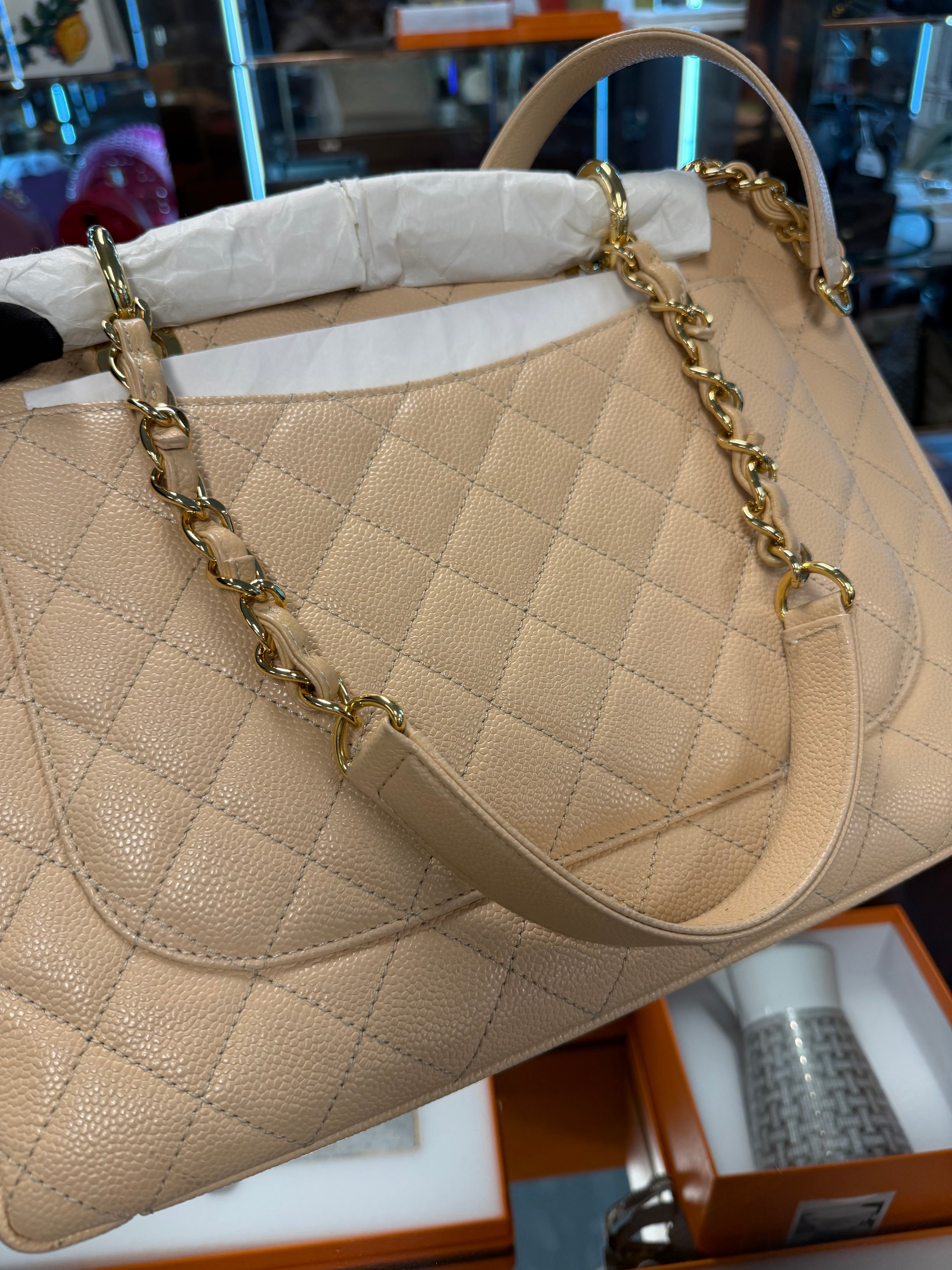CHANEL GST BEIGE CAVIAR  GHW