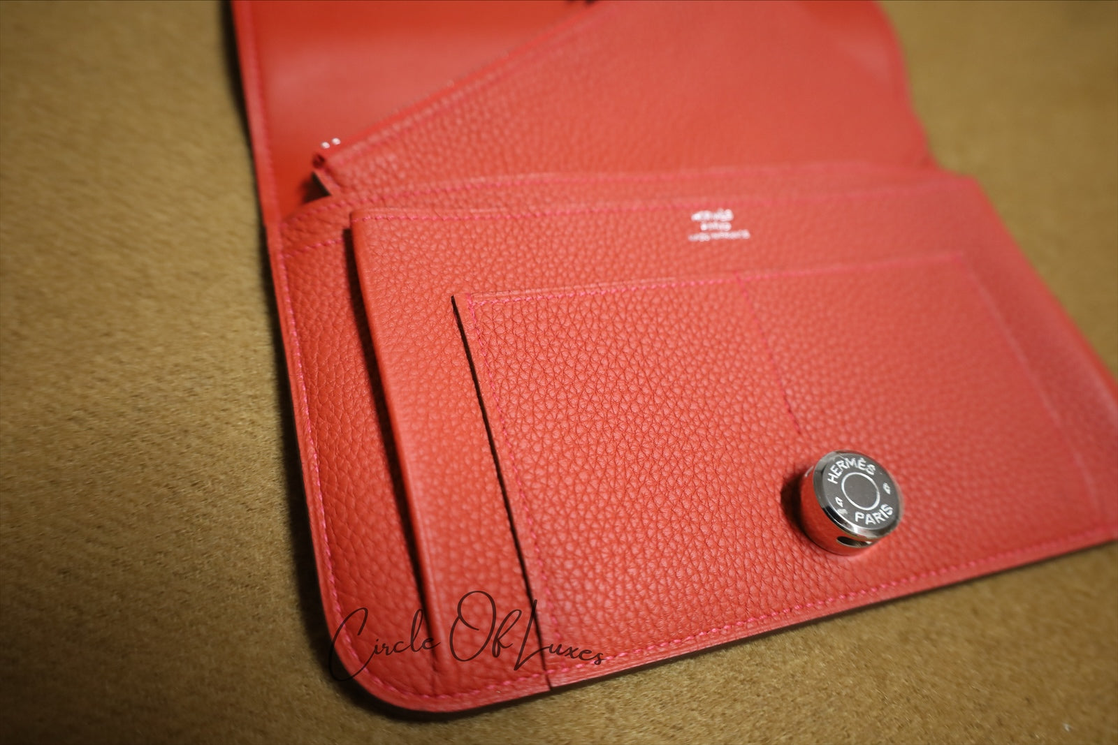 HERMES WALLET RED DOGON