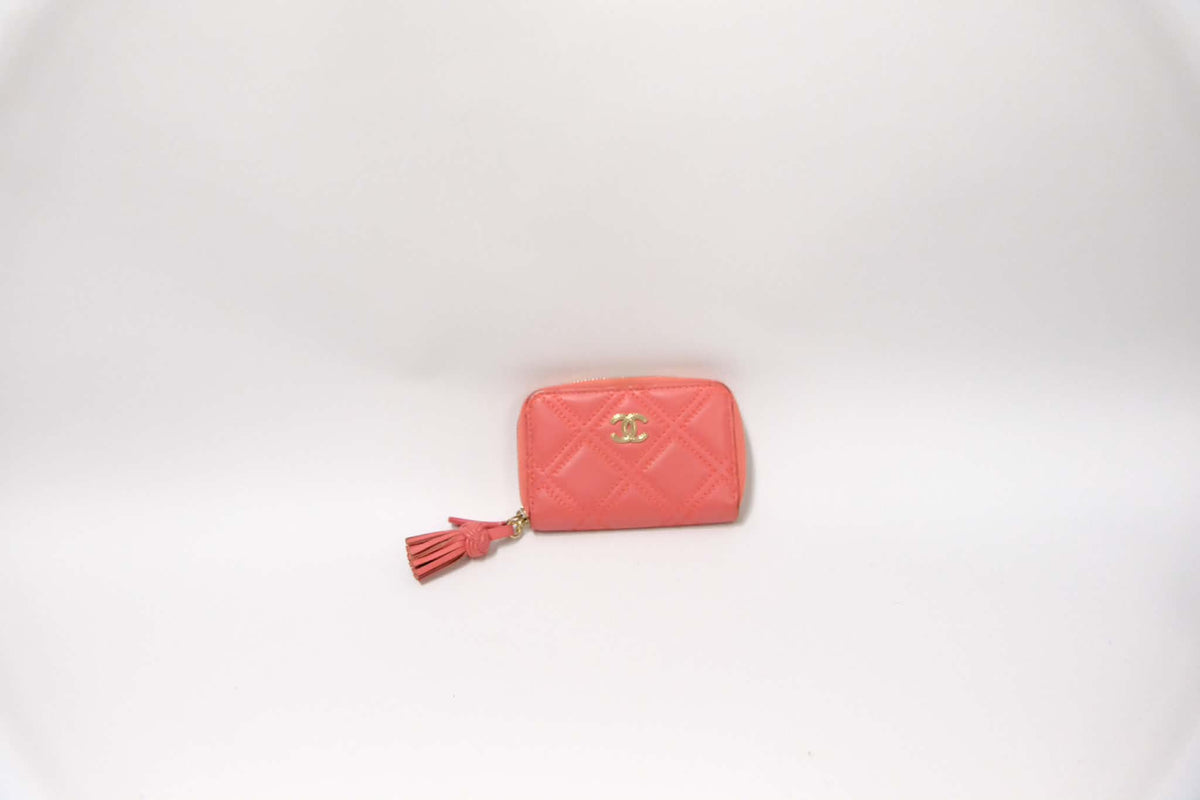 CHANEL QUILTED TASSEL ZIPPY COIN PURSE/WALLET