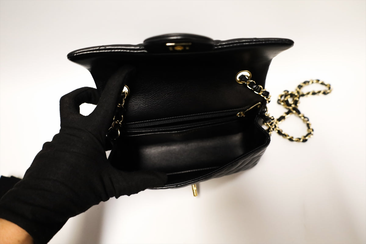 CHANEL CLASSIC MINI LAMBSKIN  GHW BAG