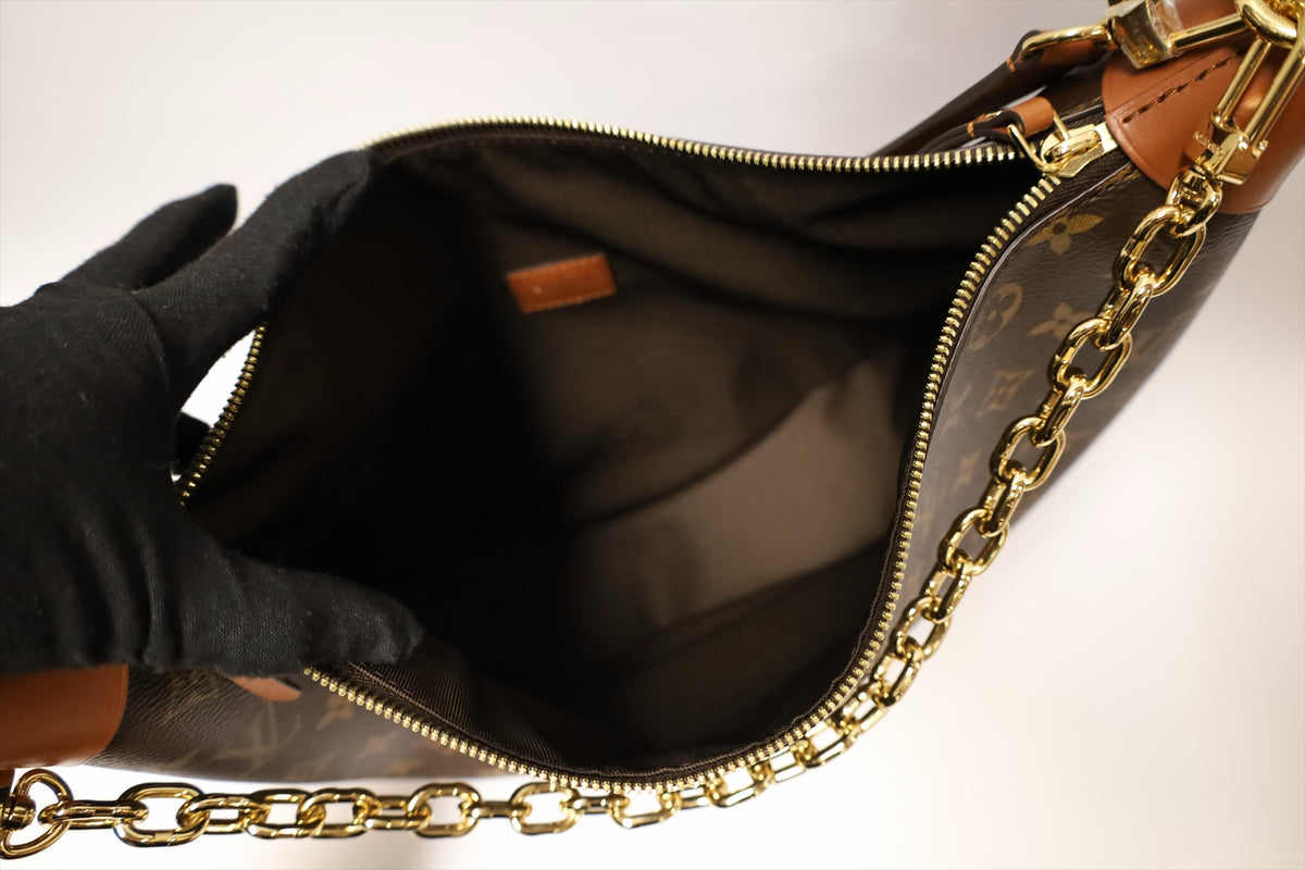 LOUIS VUITTON LOOP HOBO