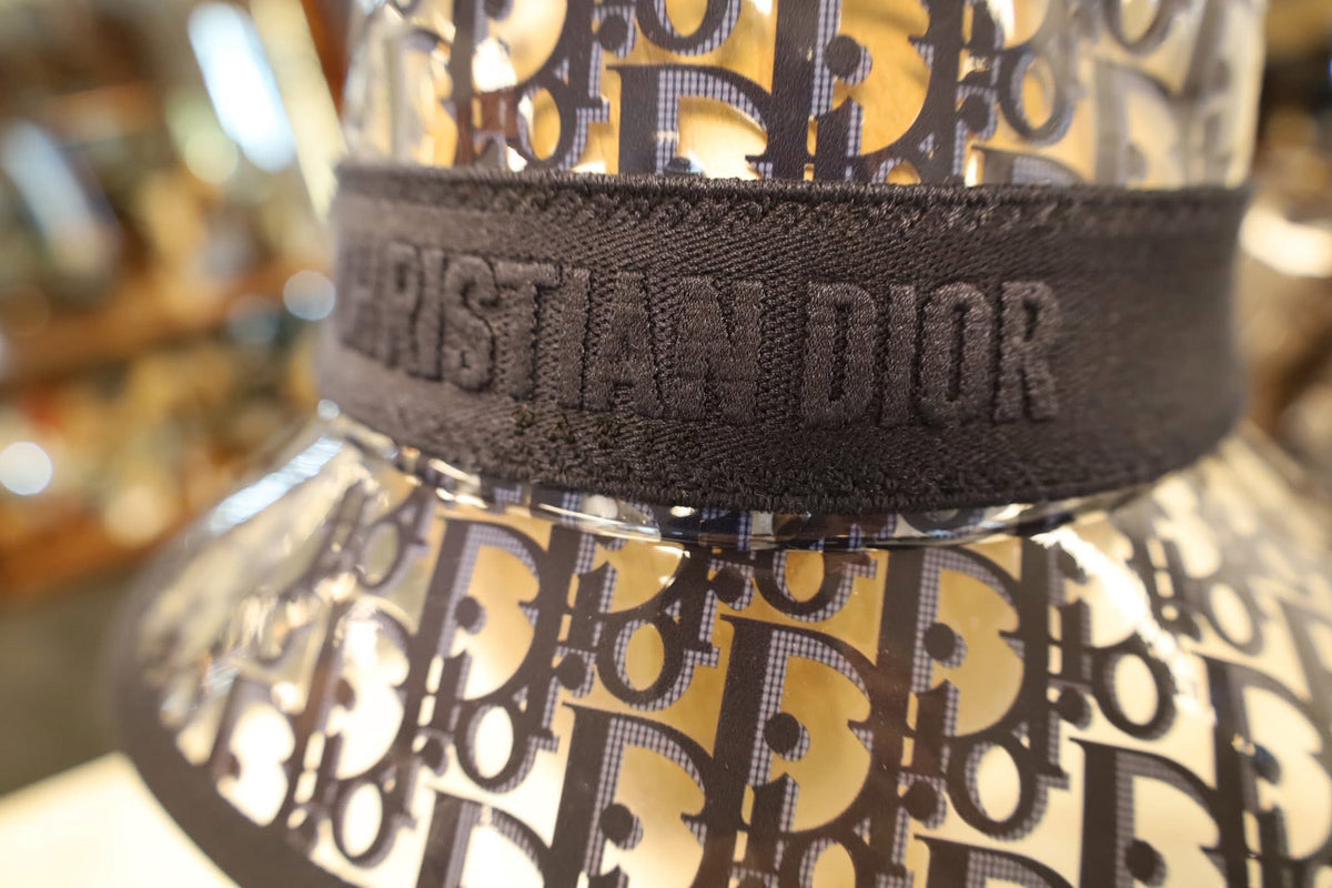 CHRISTIAN DIOR POLYURETHAN MARINE PVC BUCKET HAT SIZE 58