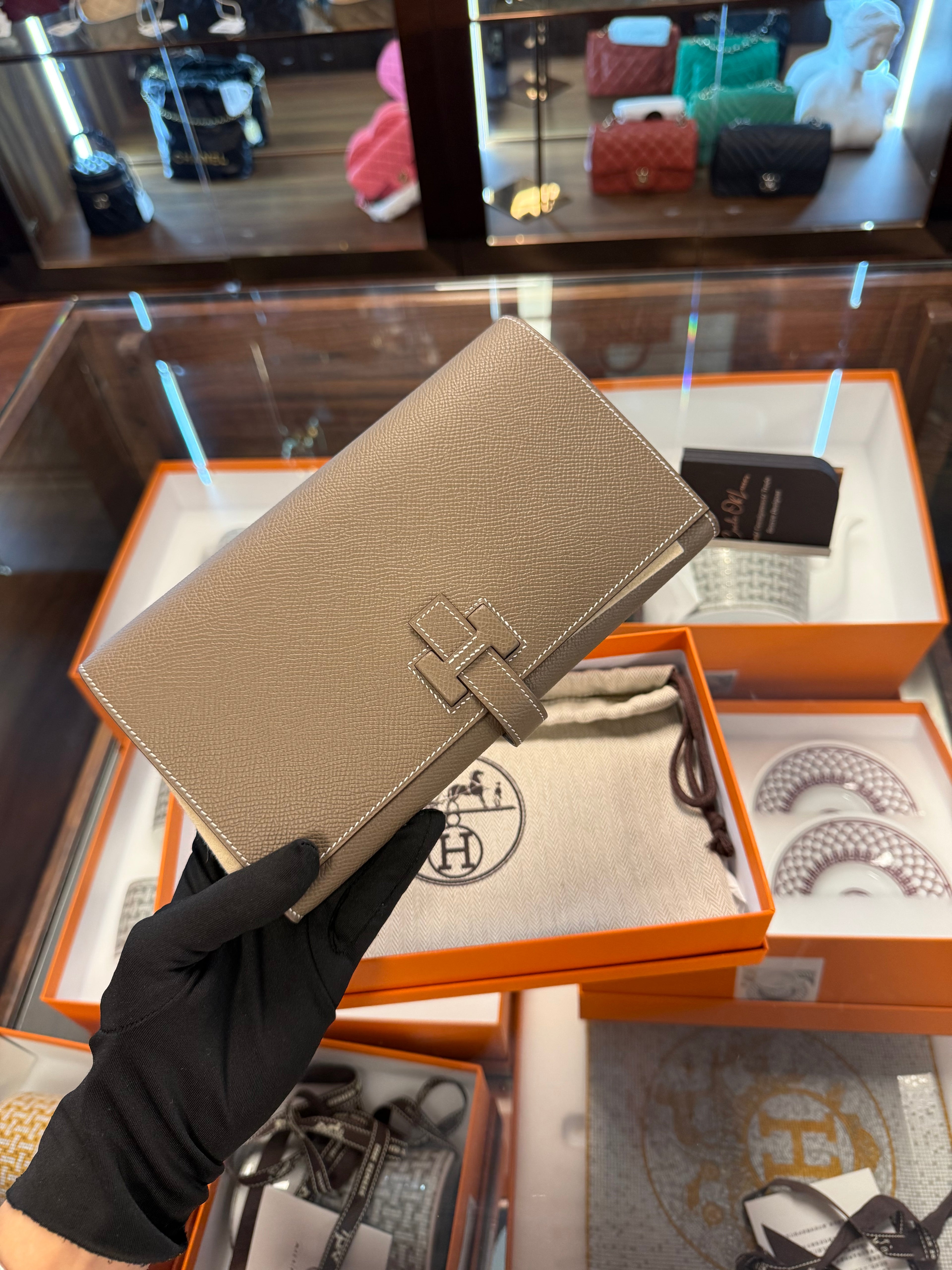 NEW H HERMES PASSANT TOUTENMAIN  WALLET ETOUPE
