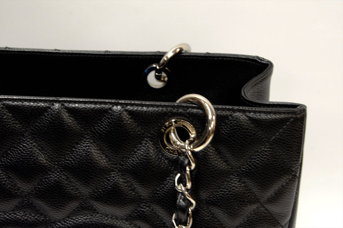 CHANEL BLACK GST CAVIAR SHW