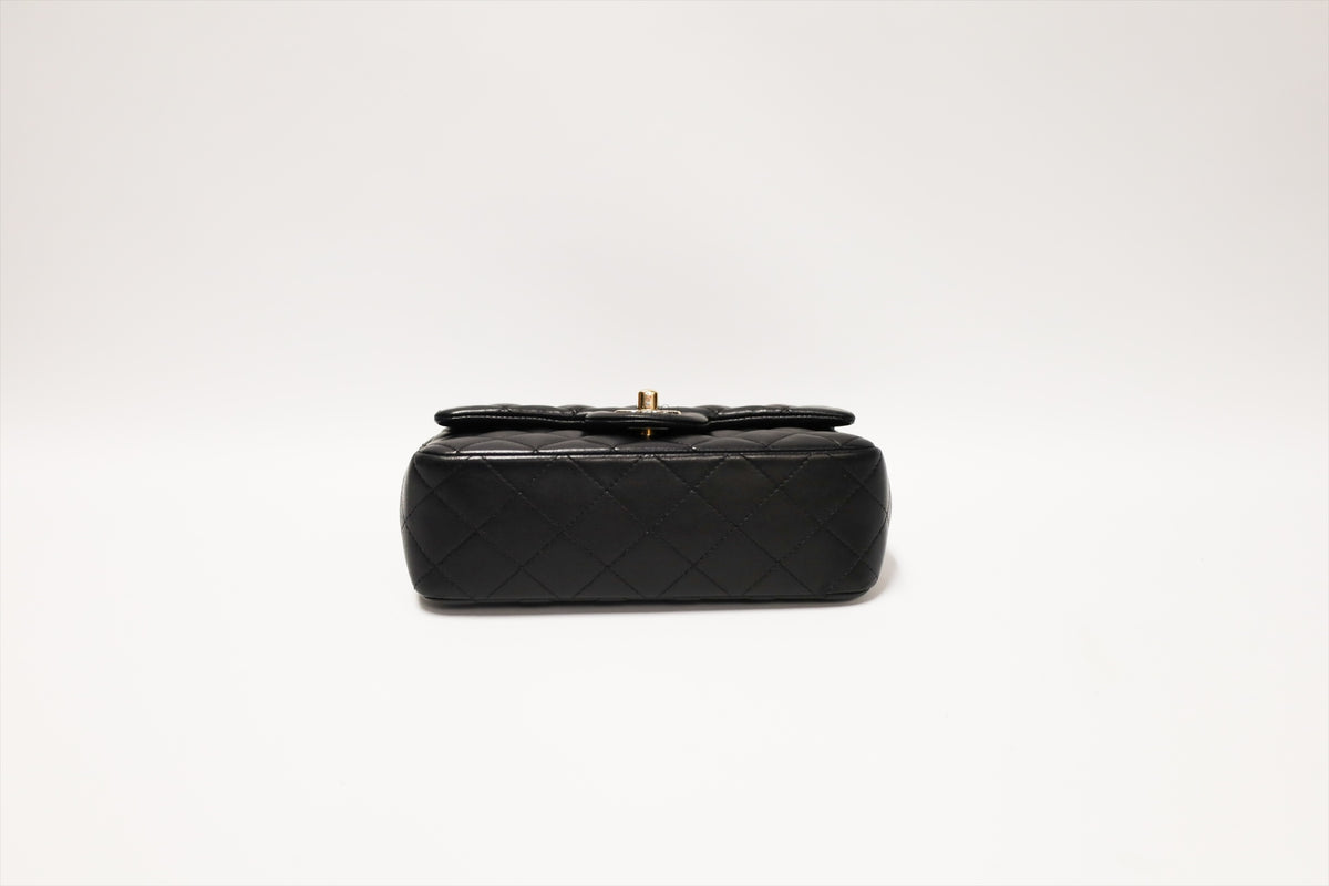 CHANEL CLASSIC MINI LAMBSKIN  GHW BAG
