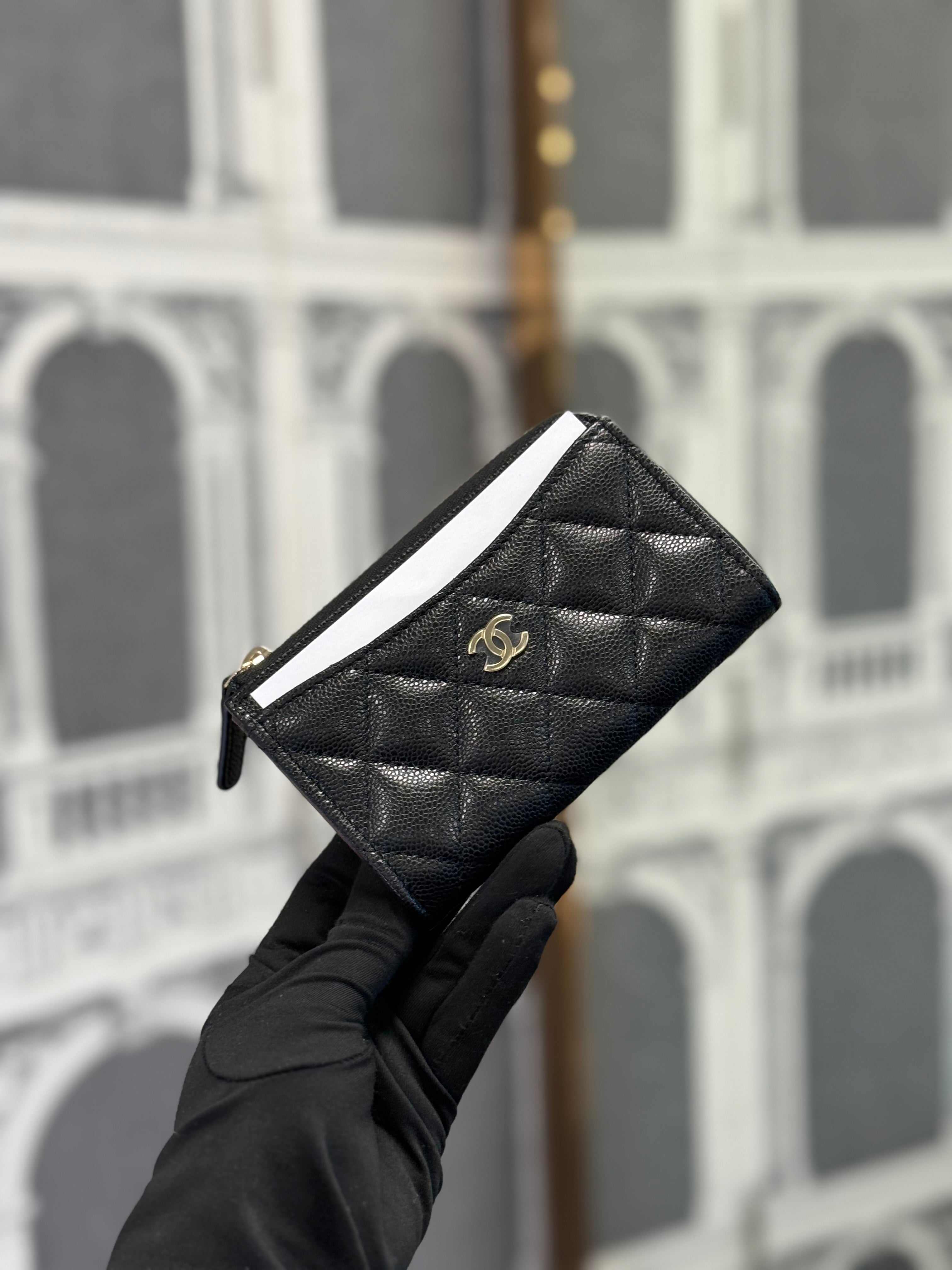 CLASSIC ZIPPED CARD HOLDER BLACK CAVIAR GHW