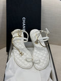 CHANEL WHITE SANDAL 36C