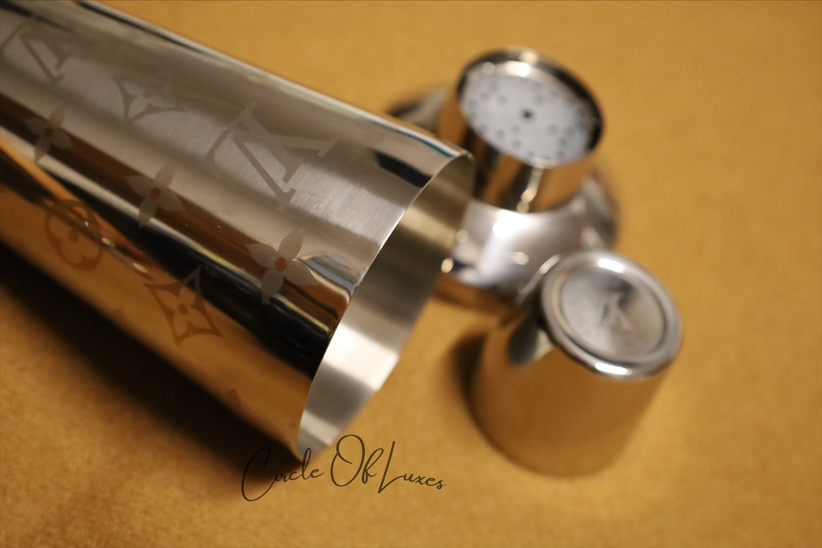 LOUIS VUITTON SHAKER COKTAIL SILVER MONOGRAM