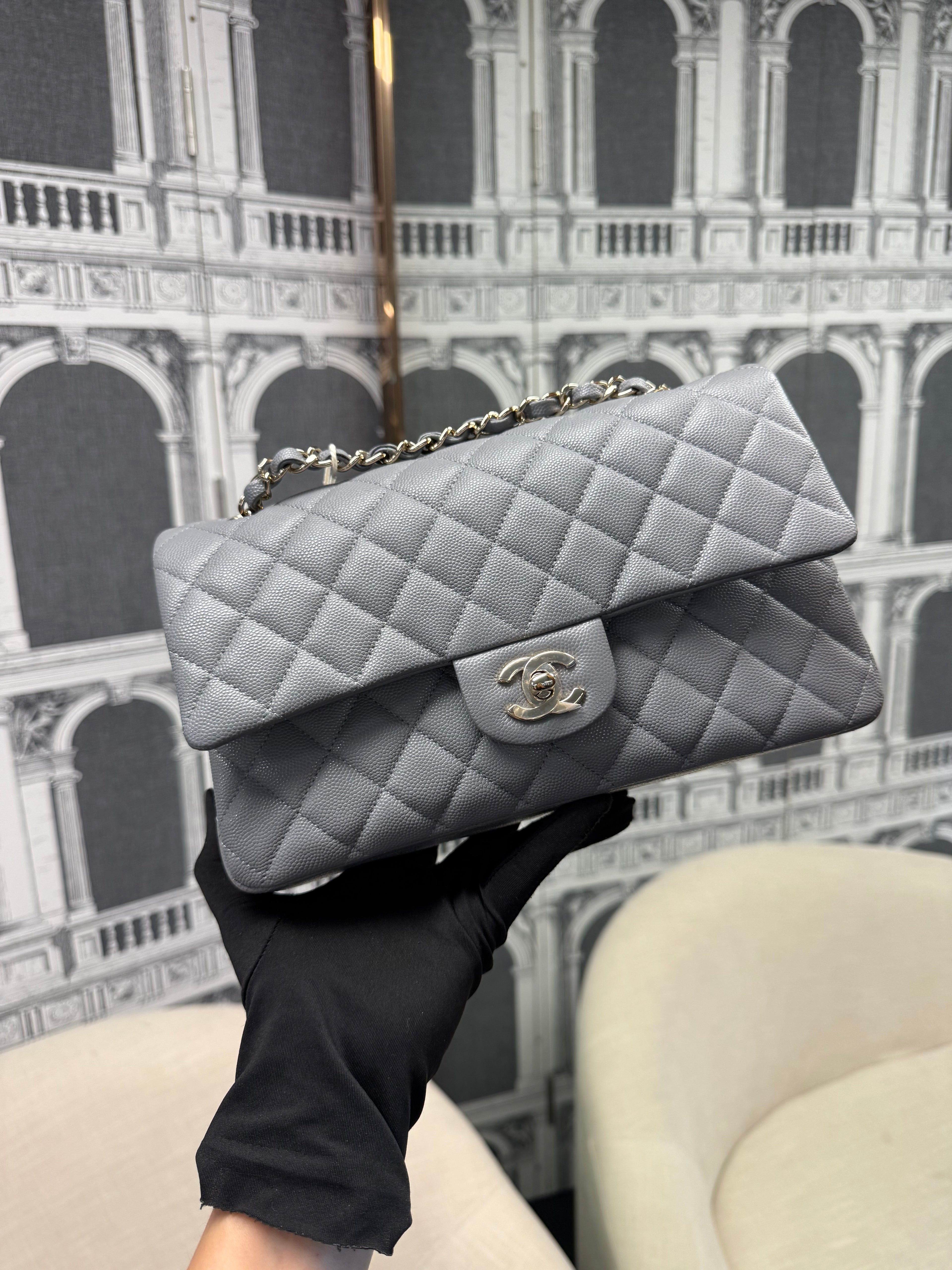 CHANEL GREY MEDIUM CAVIAR GHW