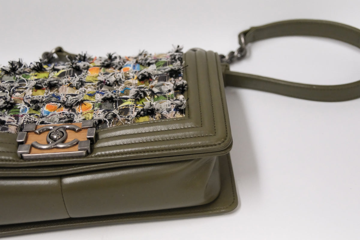 CHANEL OLD MEDIUM BOY TWEED RHW