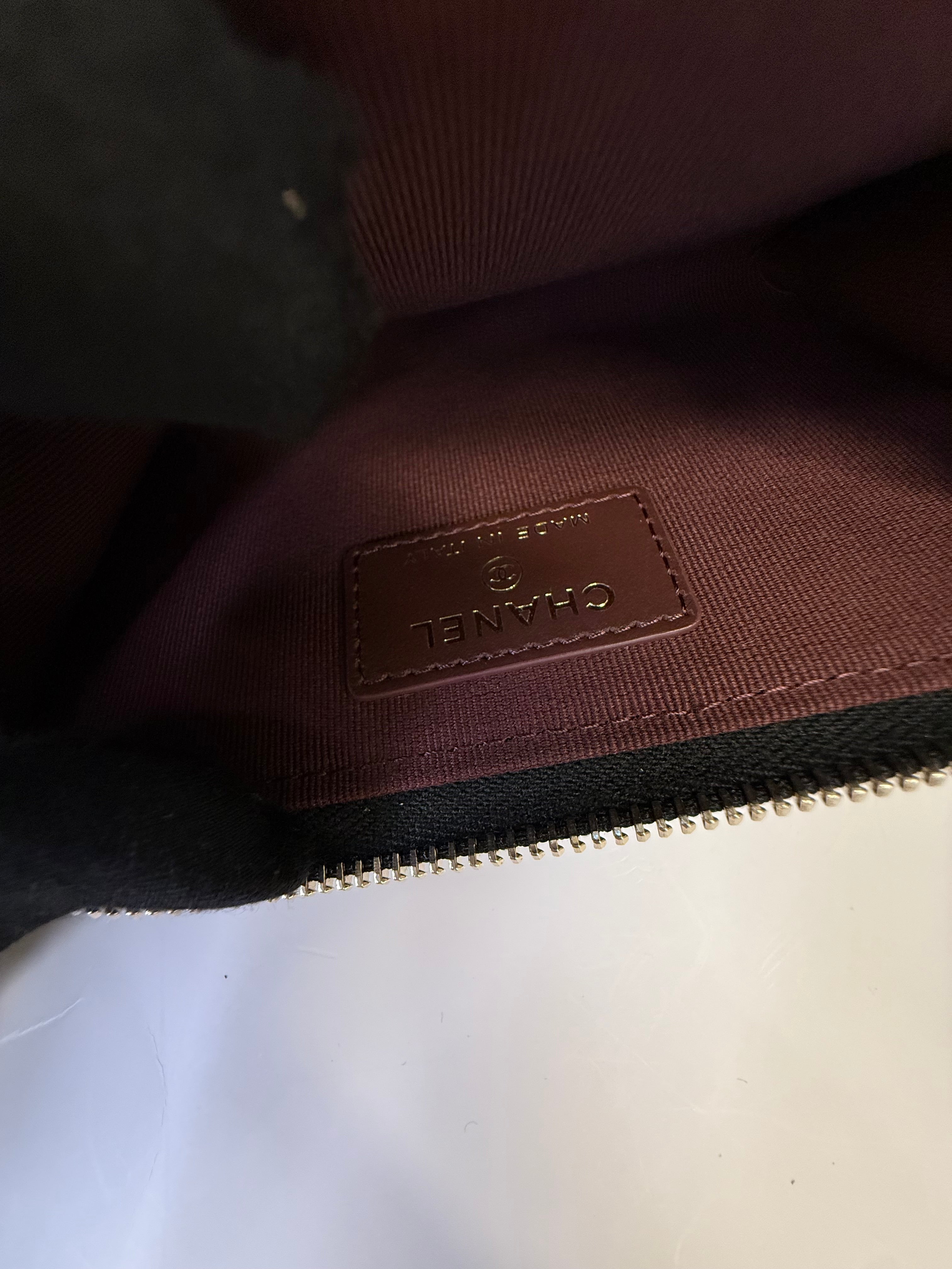 CLASSIC ZIPPED CARD HOLDER BLACK CAVIAR GHW