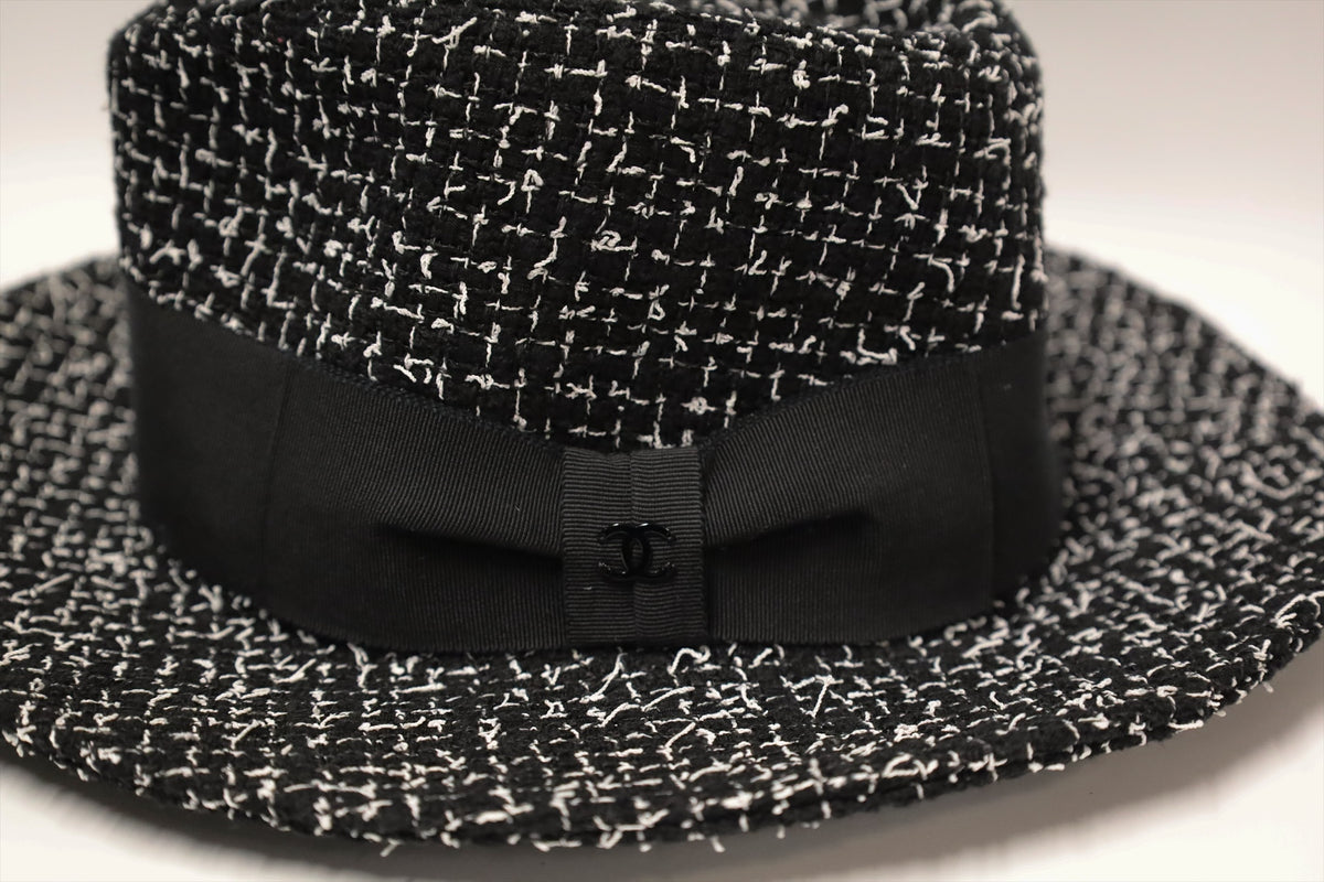Chanel 23P Tweed Fedora Hat  Black & White