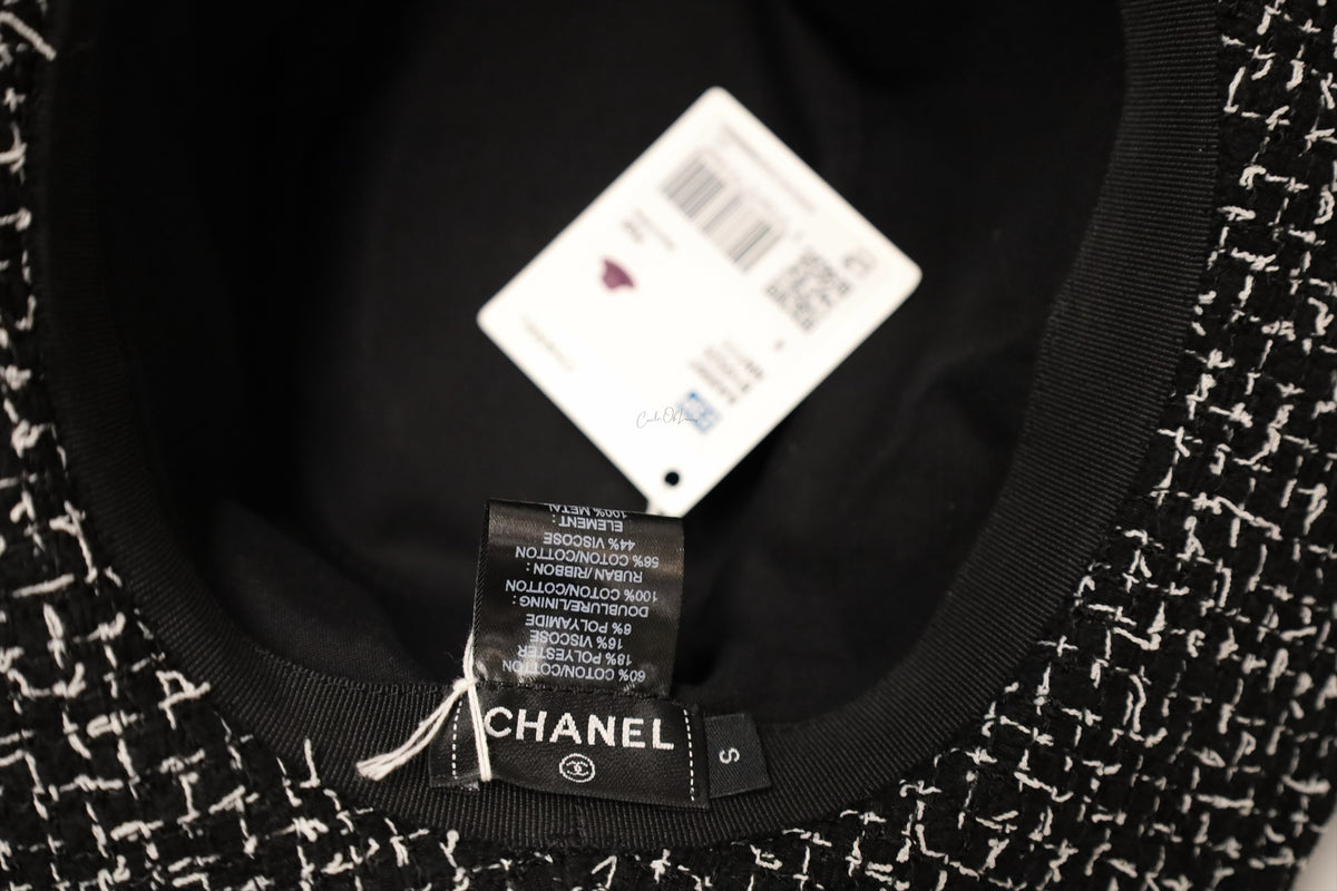 Chanel 23P Tweed Fedora Hat  Black & White