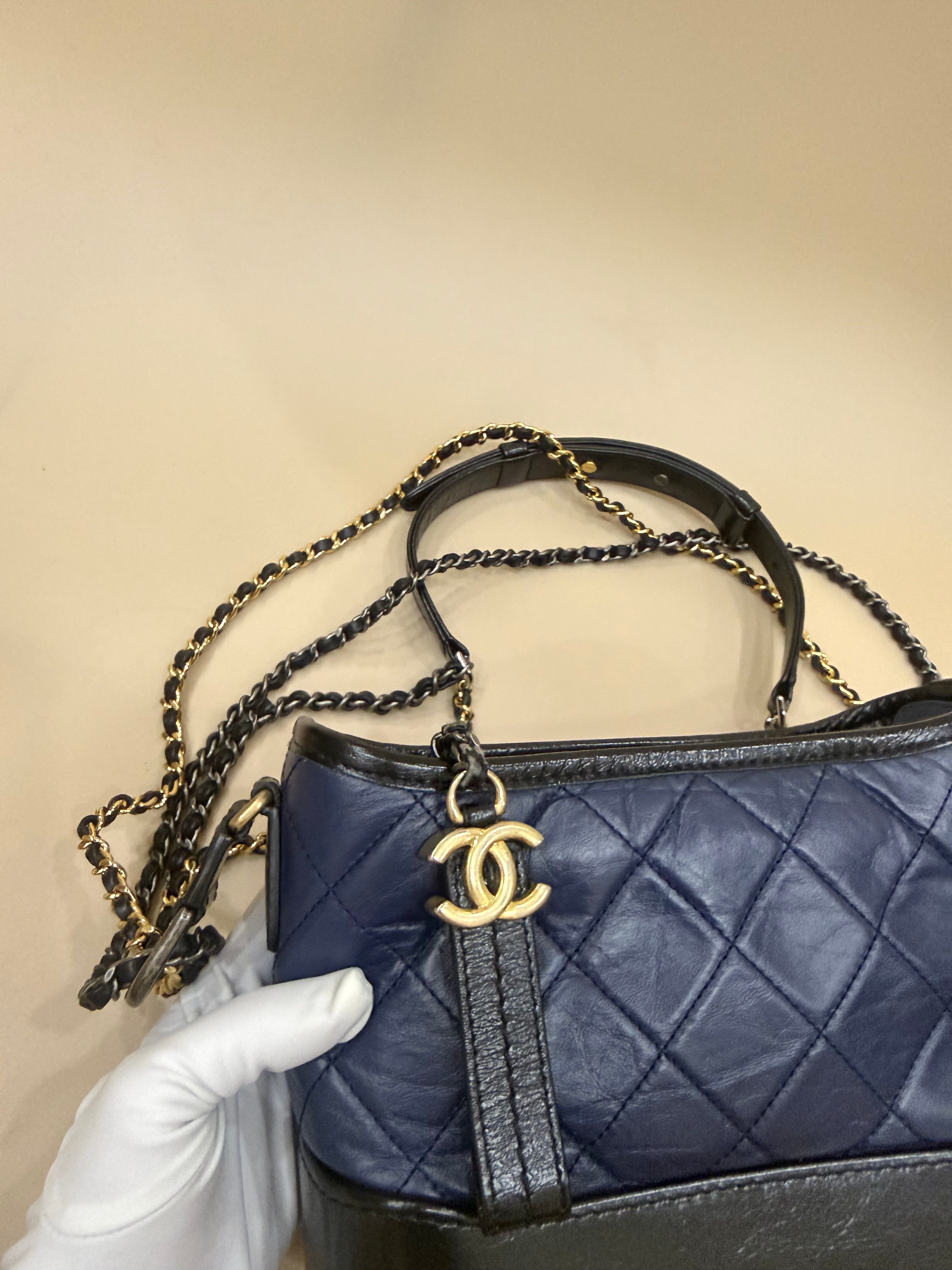 CHANEL SMALL GABRIELLE NAVY/BLACK CALFSKIN MIXED HARDWARE