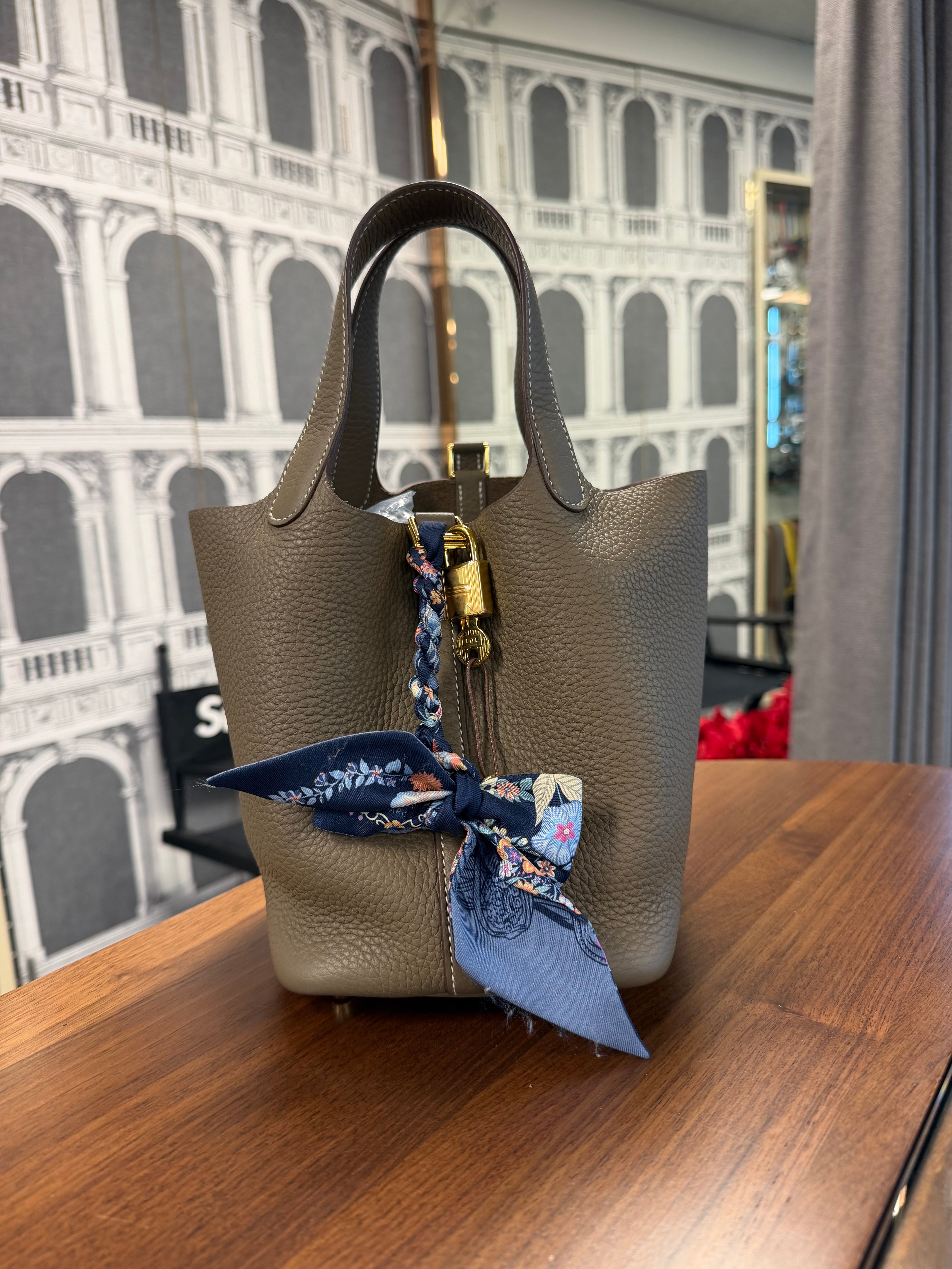 HERMES PICOTIN 18 ETOUPE GHW CLEMENCE STAMP W