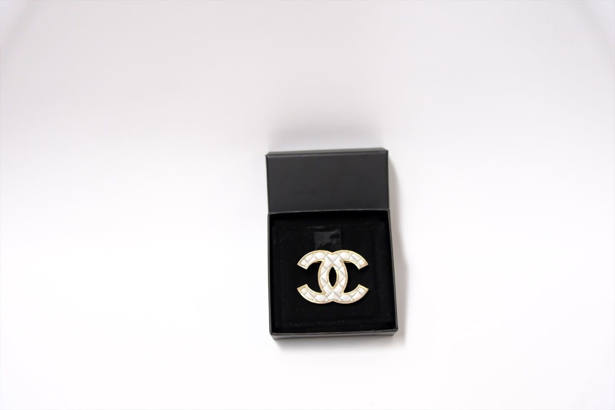 CHANEL SILVER & GOLD QUILTED CC BROOCH
