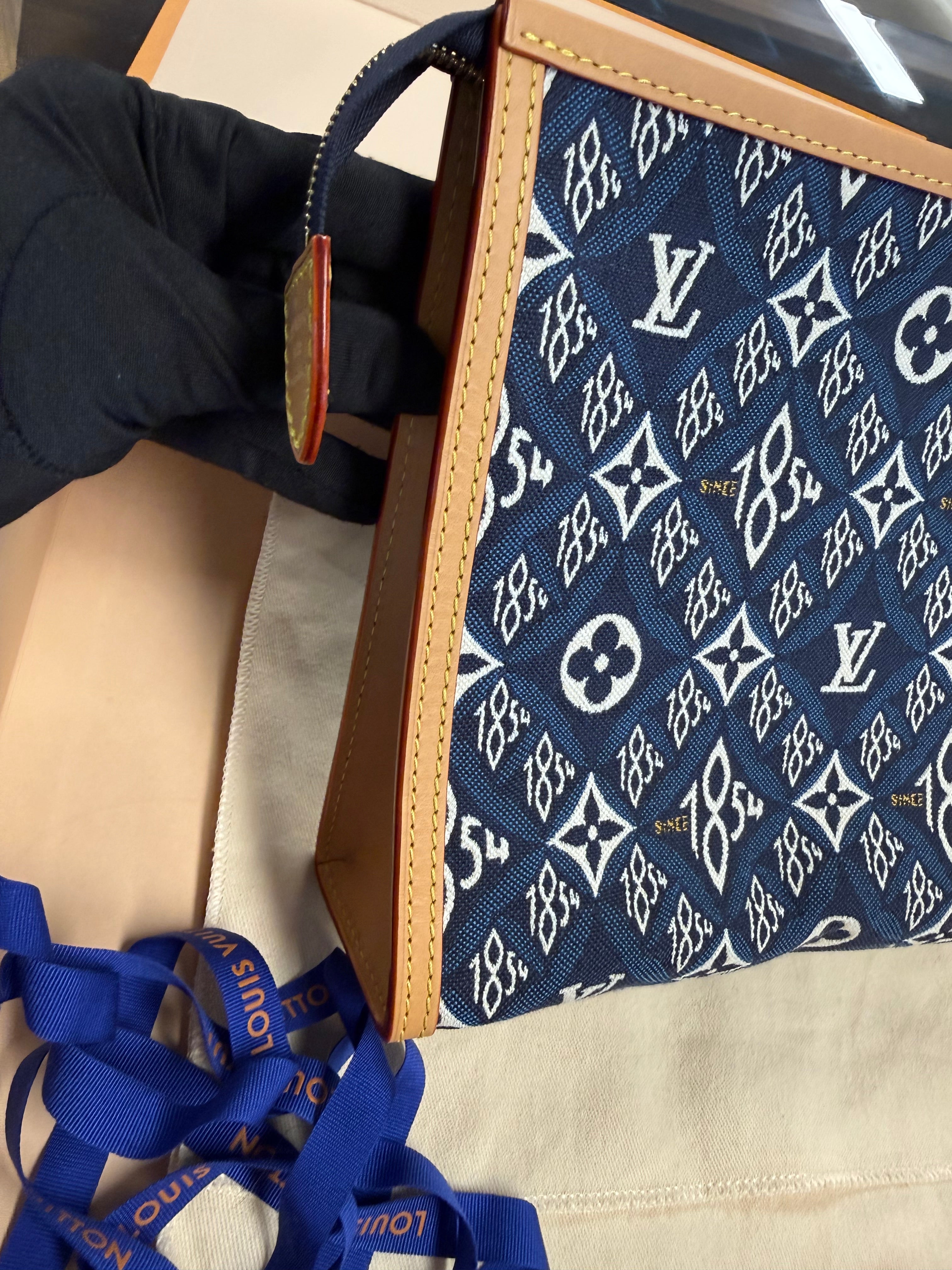 LOUIS VUITTON SINCE 1854 BLUE TOILETTRY 26