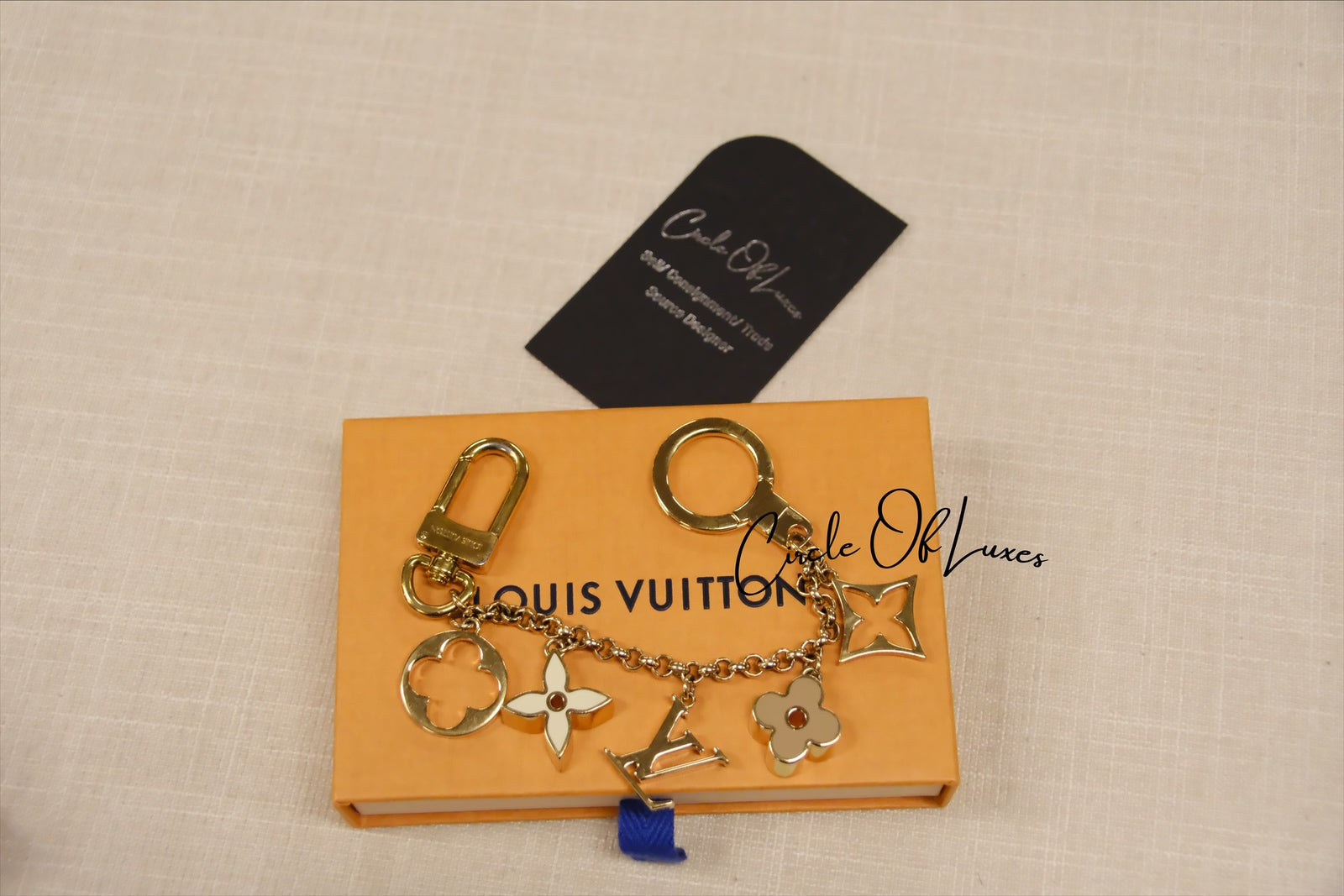 LOUIS VUITTON Fleur de Monogram Bag Charm Chain