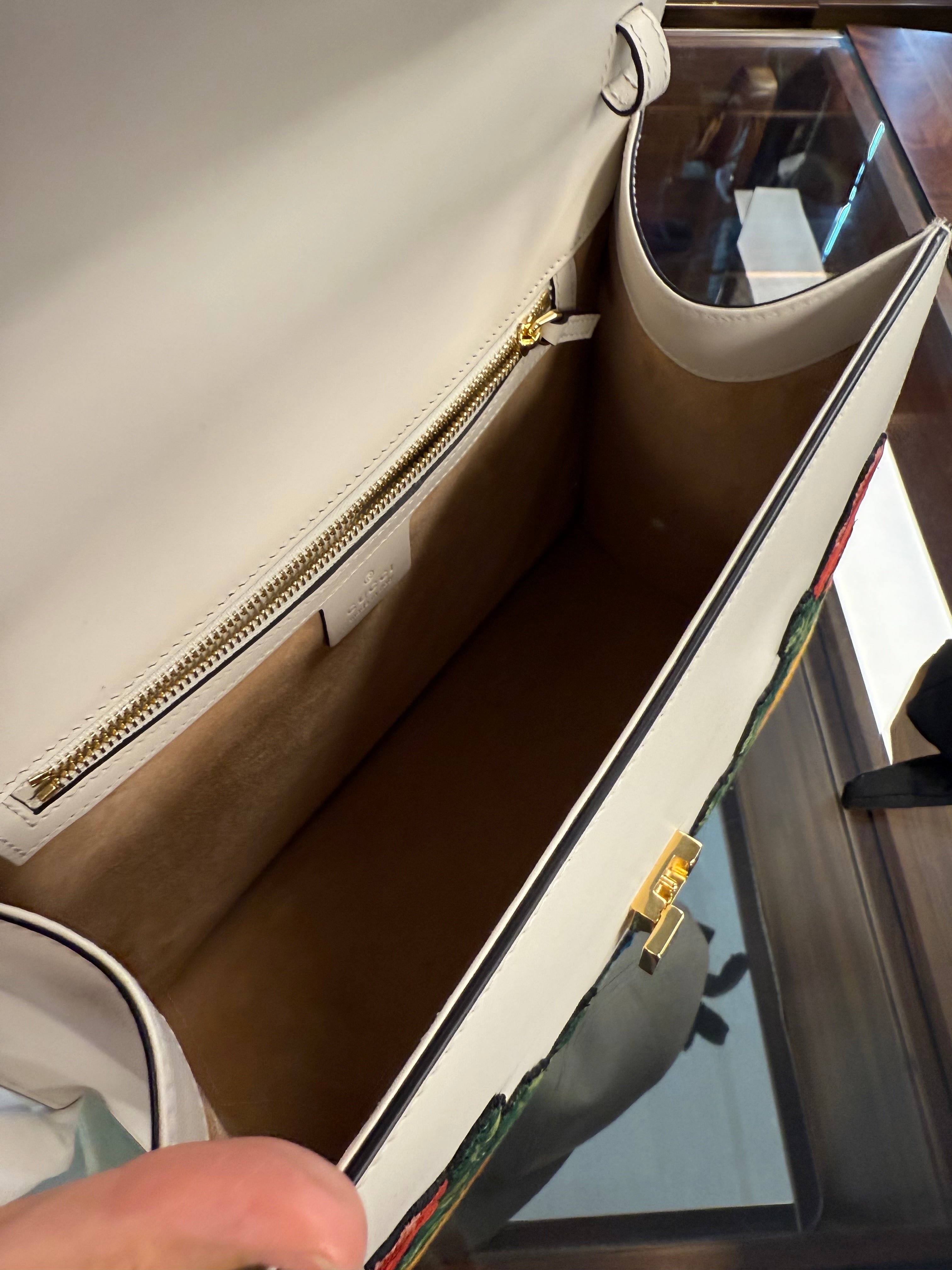 WHITE CLASKIN FLORAL EMBROIRED M TOP HANDLE