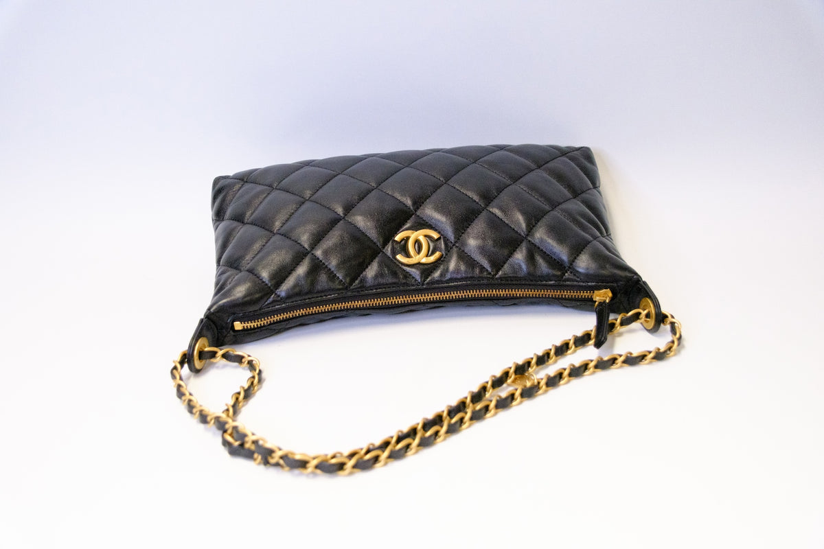 CHANEL 25s HOBO BLACK 26cm