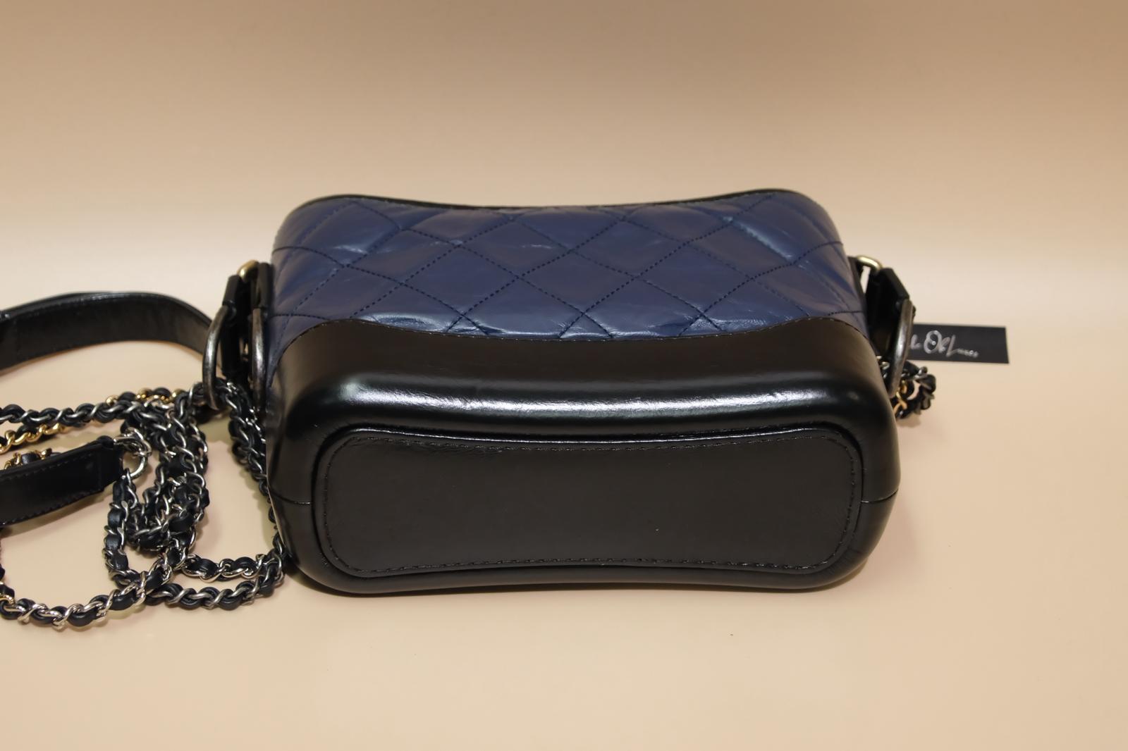 CHANEL SMALL GABRIELLE NAVY/BLACK CALFSKIN MIXED HARDWARE