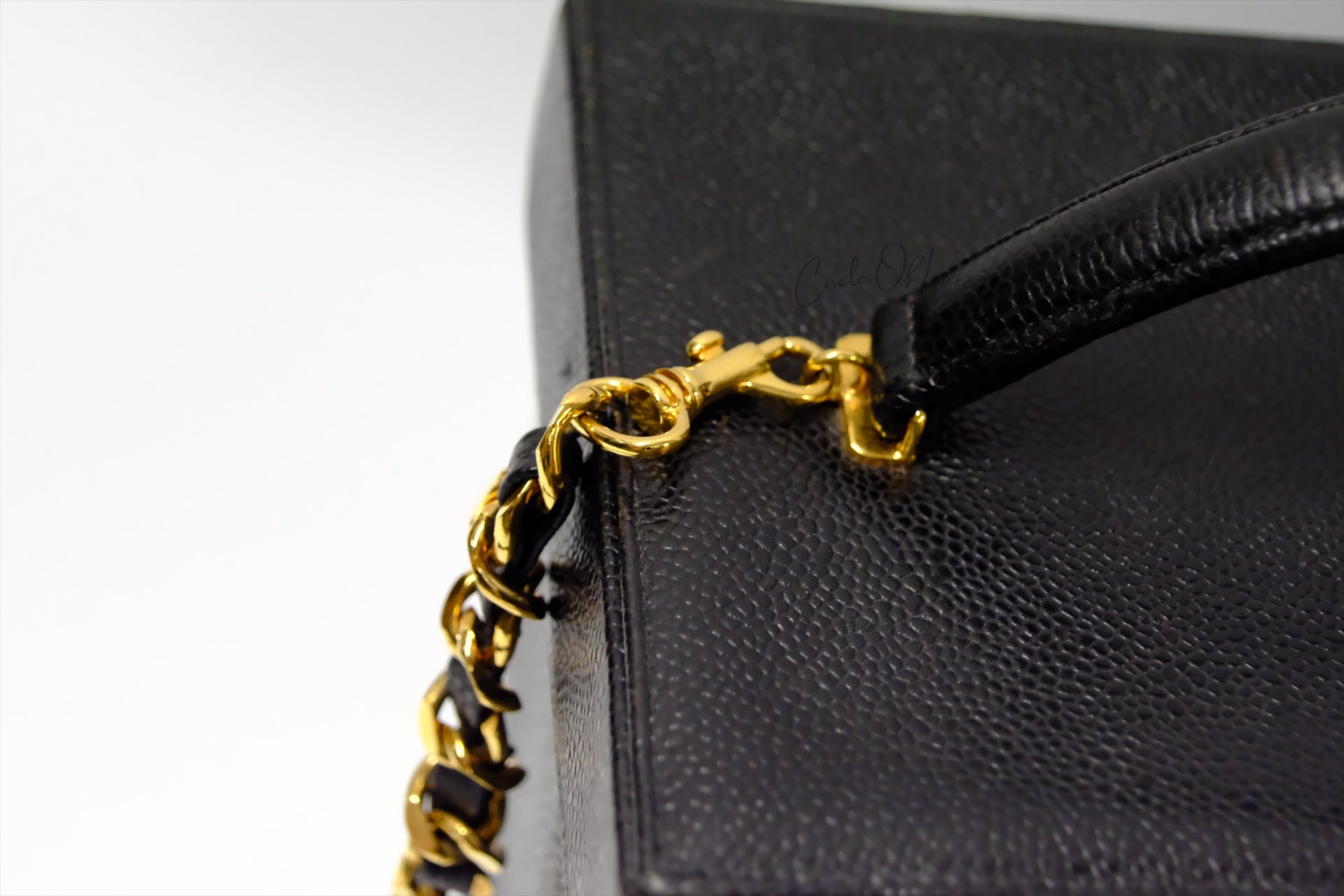 CHANEL VINTAGE VANITY SHOULDER BAG