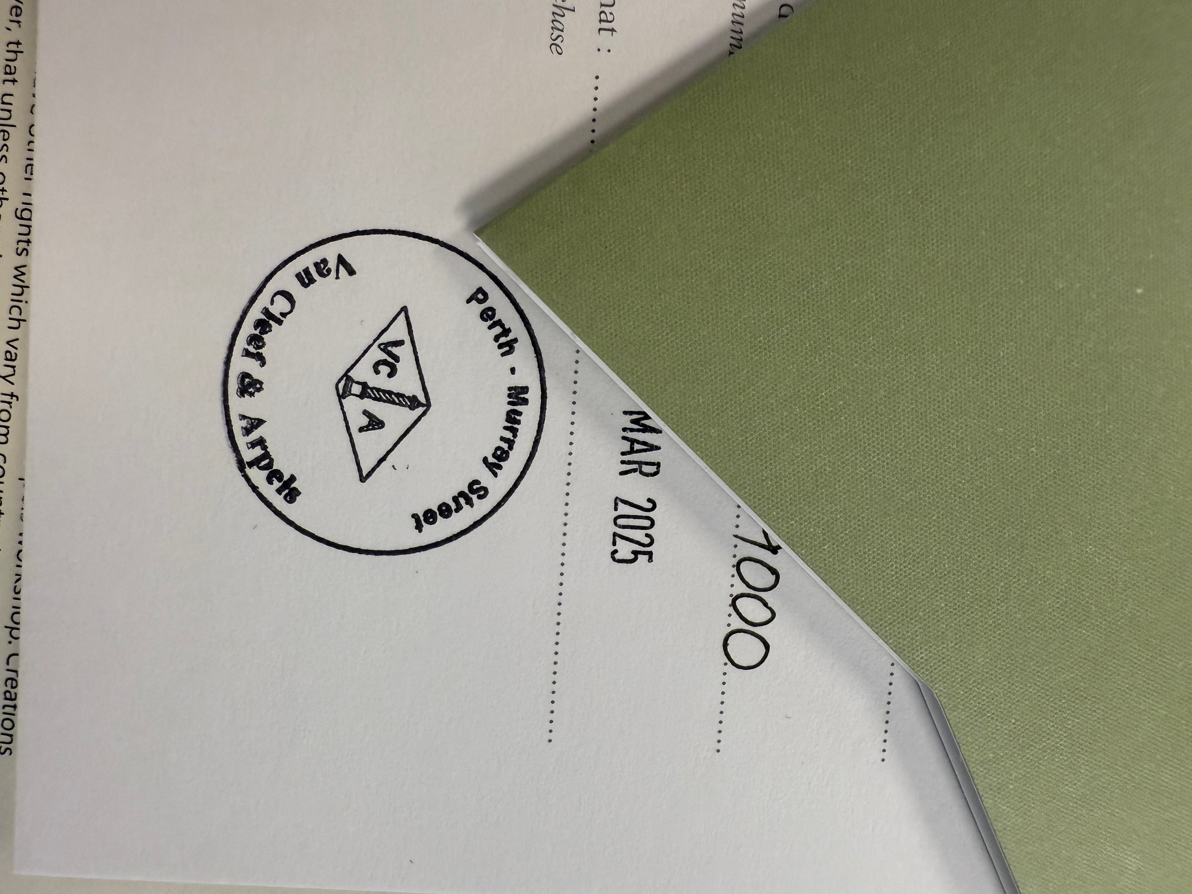 VAN CLEEF & ARPELS BUTTER FLY SWEET MOP YG