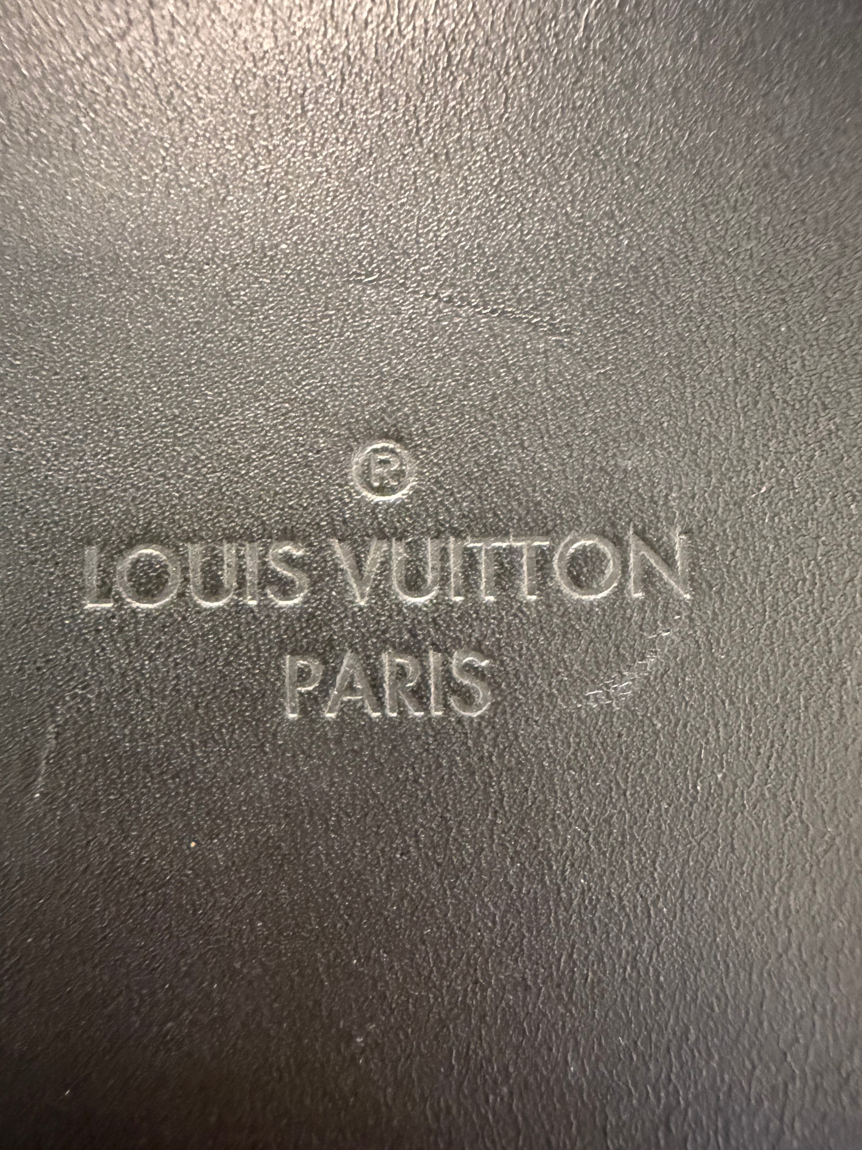 LOUIS VUITTON SAINTONGE MONOGRAM NOIR