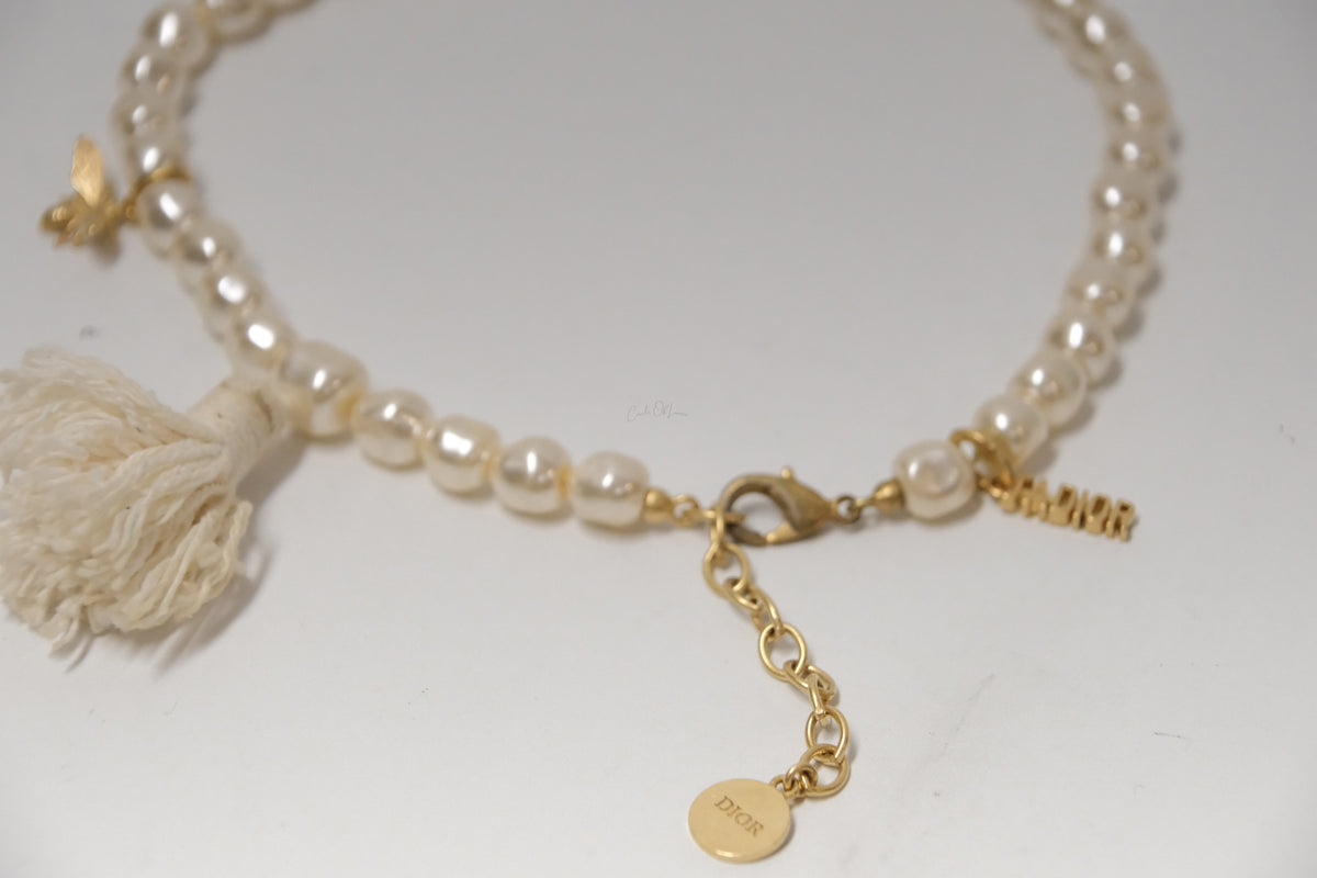 DIOR LUCKY CHARM FAUX PEARLS NECKLACE