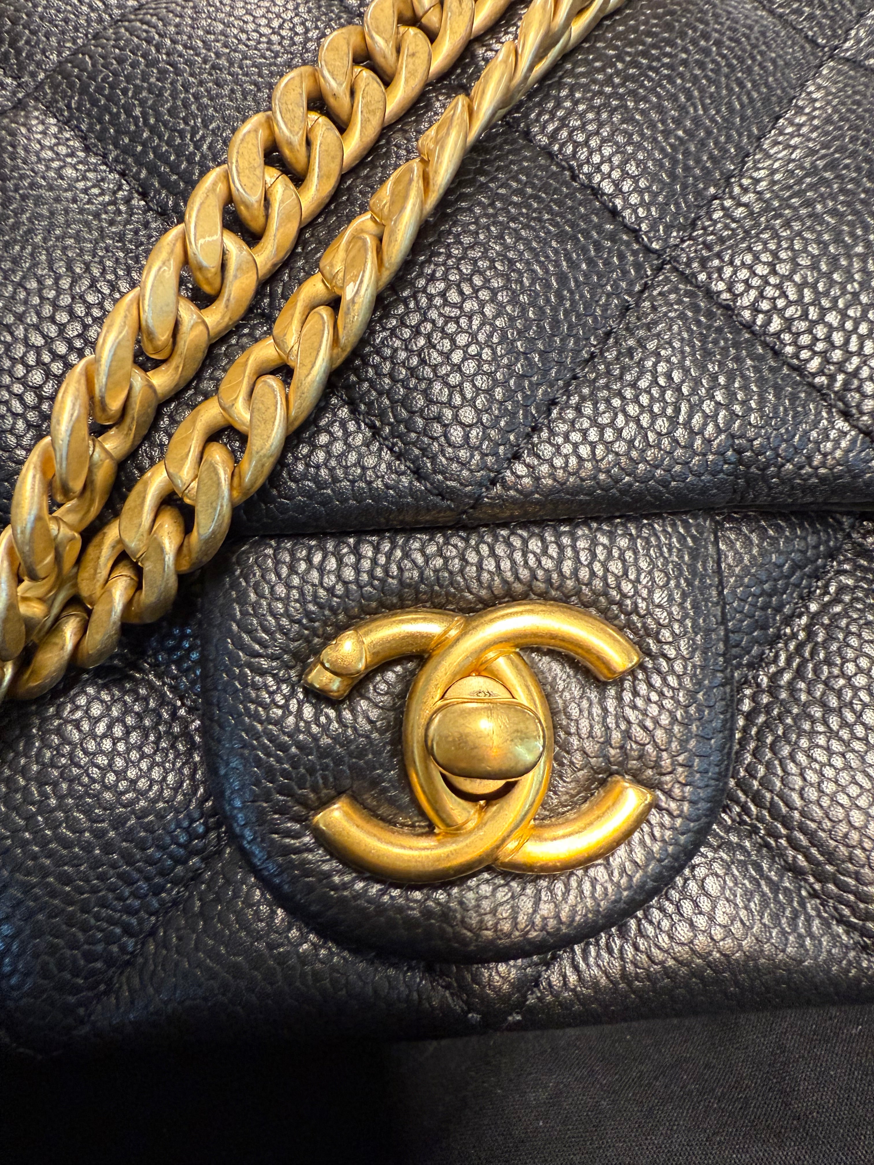 CHANEL 23P COCO LOVE FLAP BAG CAVIAR BLACK GHW(MICROCHIP)