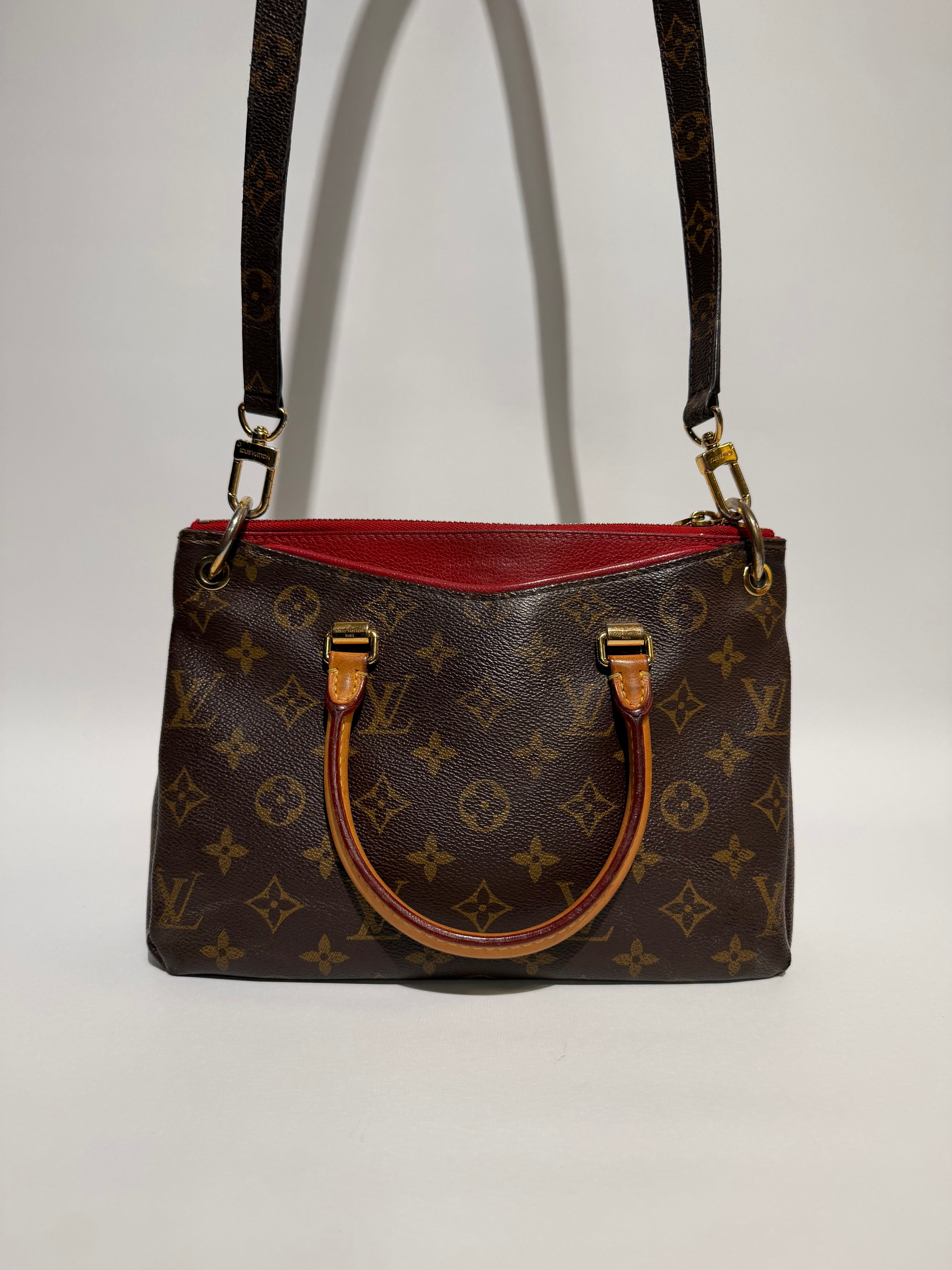 LOUIS VUITTON PALLAS BB MONOGRAM /RED