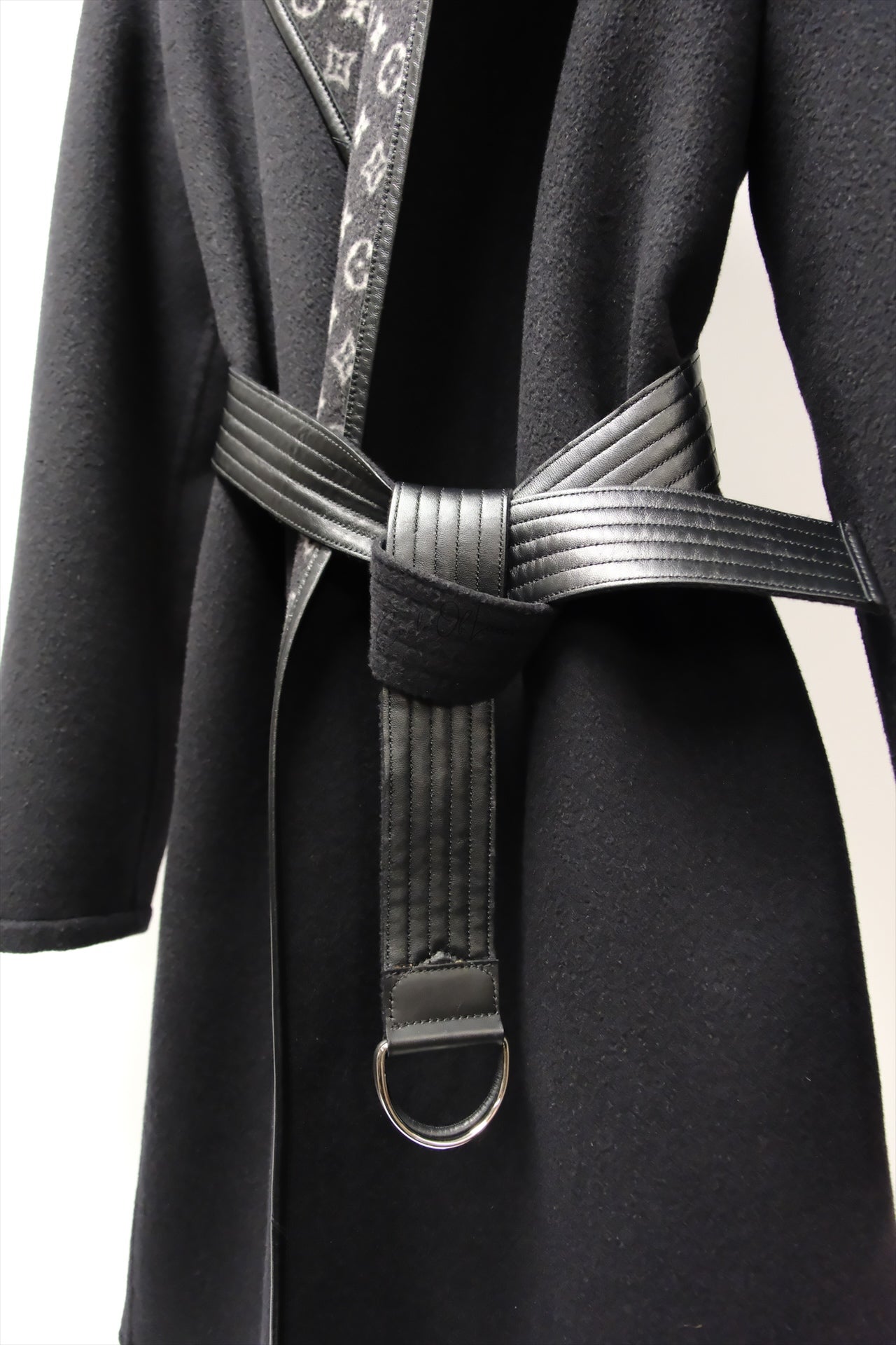 LOUIS VUITTON HOODED WRAP BLACK COAT SIZE 38