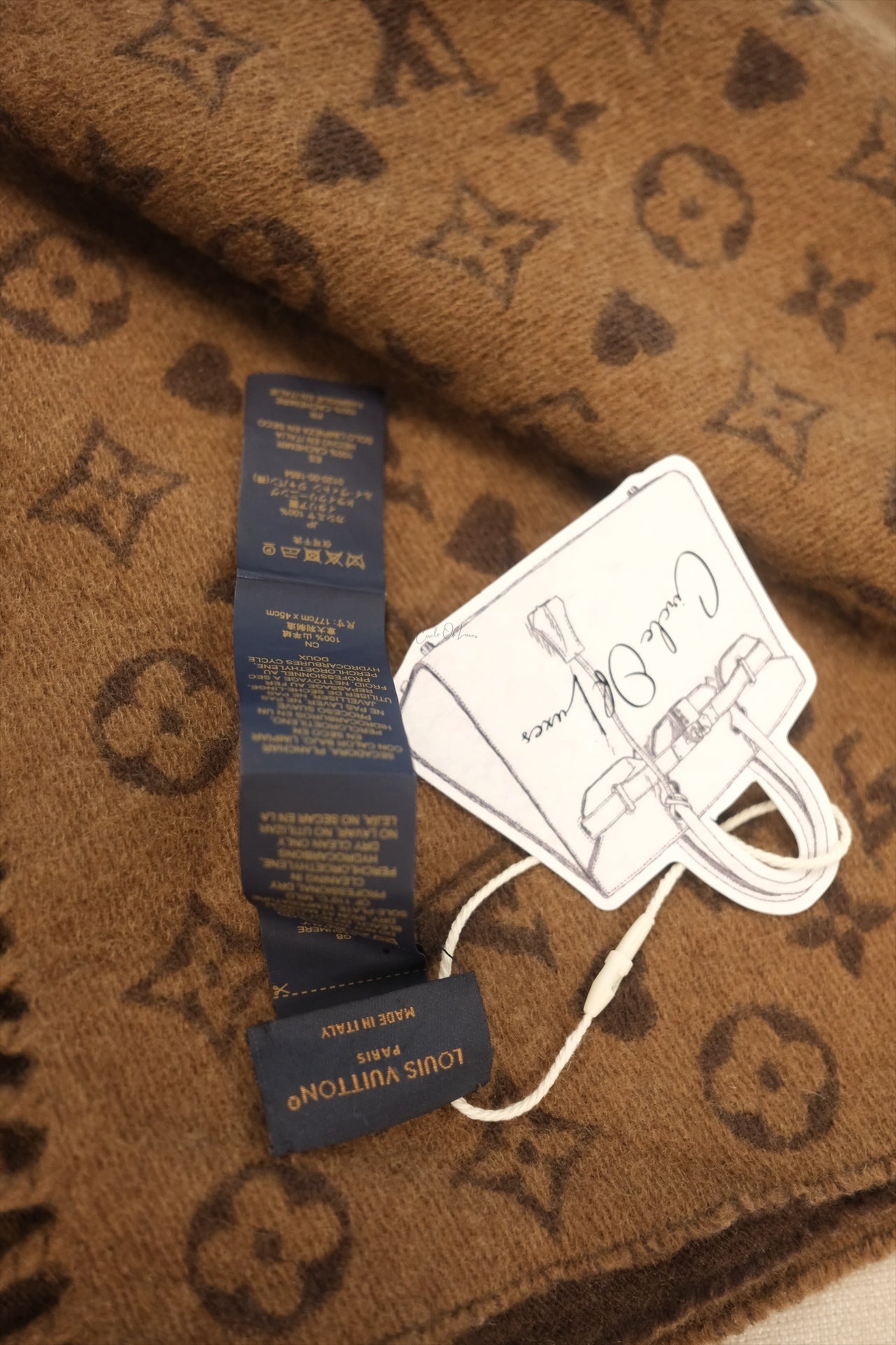 LOUIS VUITTON BROWN CASHMERE GAME ON FRINGE SCARF