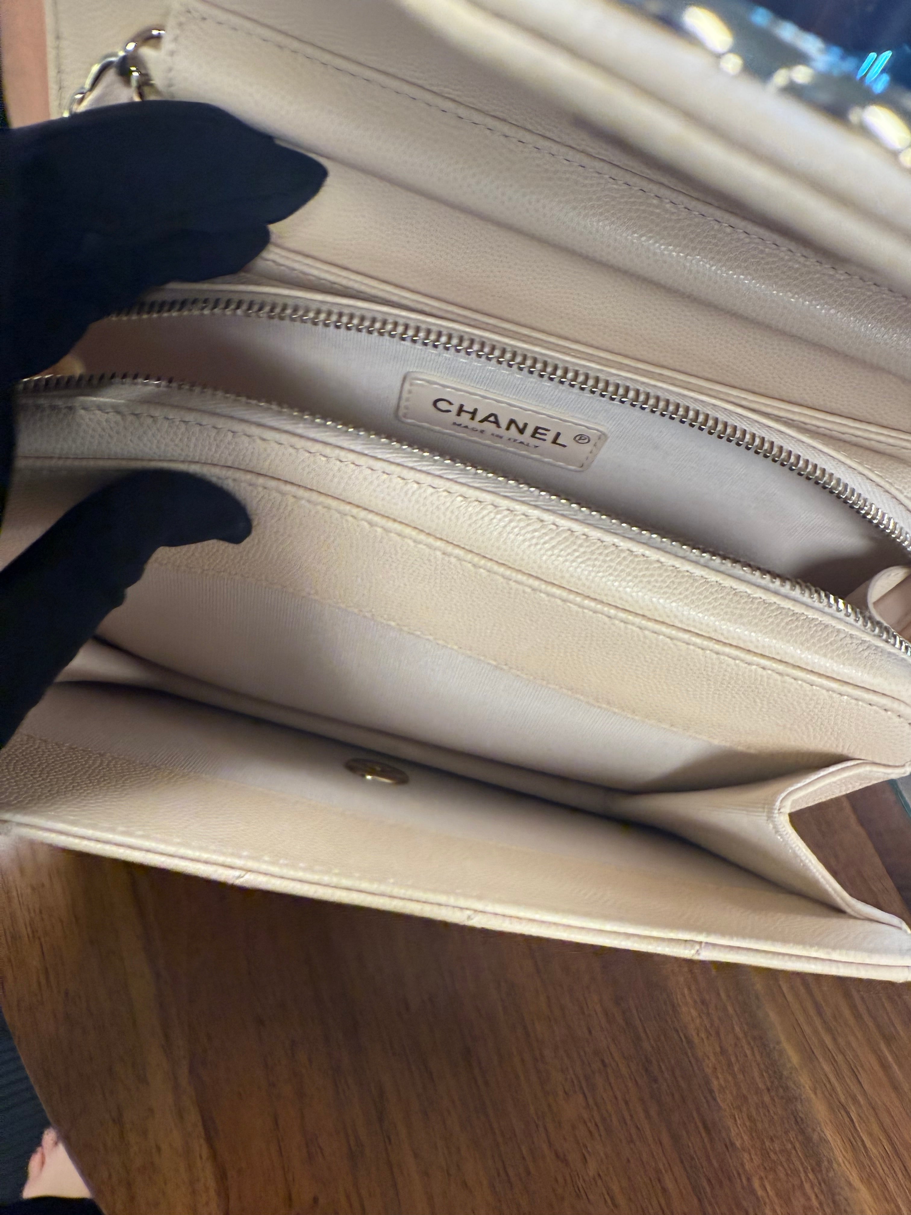 CHANEL LIKE A WALLET LIGHT PINK CAVIAR PALE GOLD HARDWEAR .