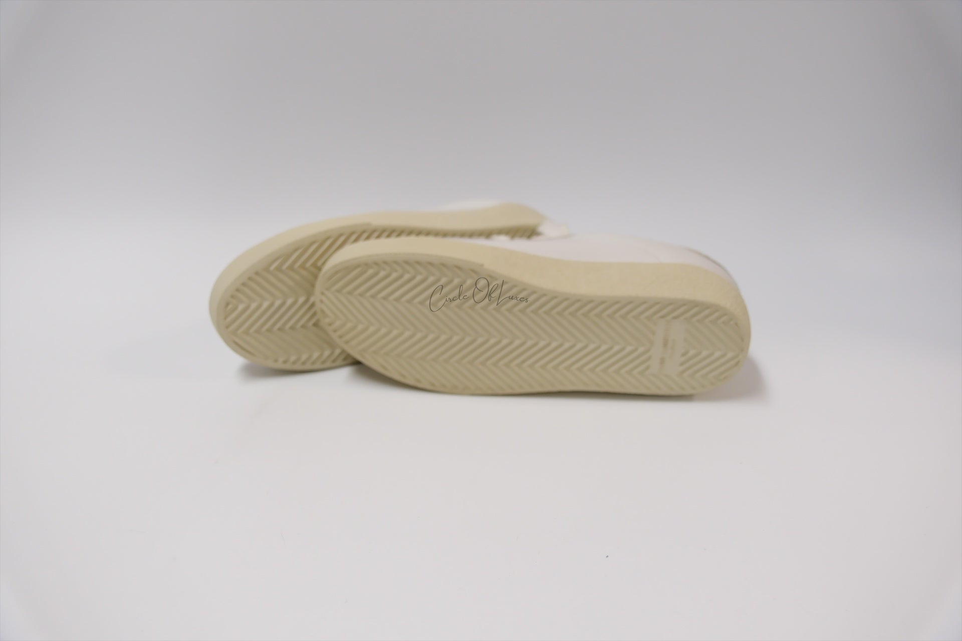 SAINT LAURENT WHITE CREAM SNEAKER SIZE 34.5