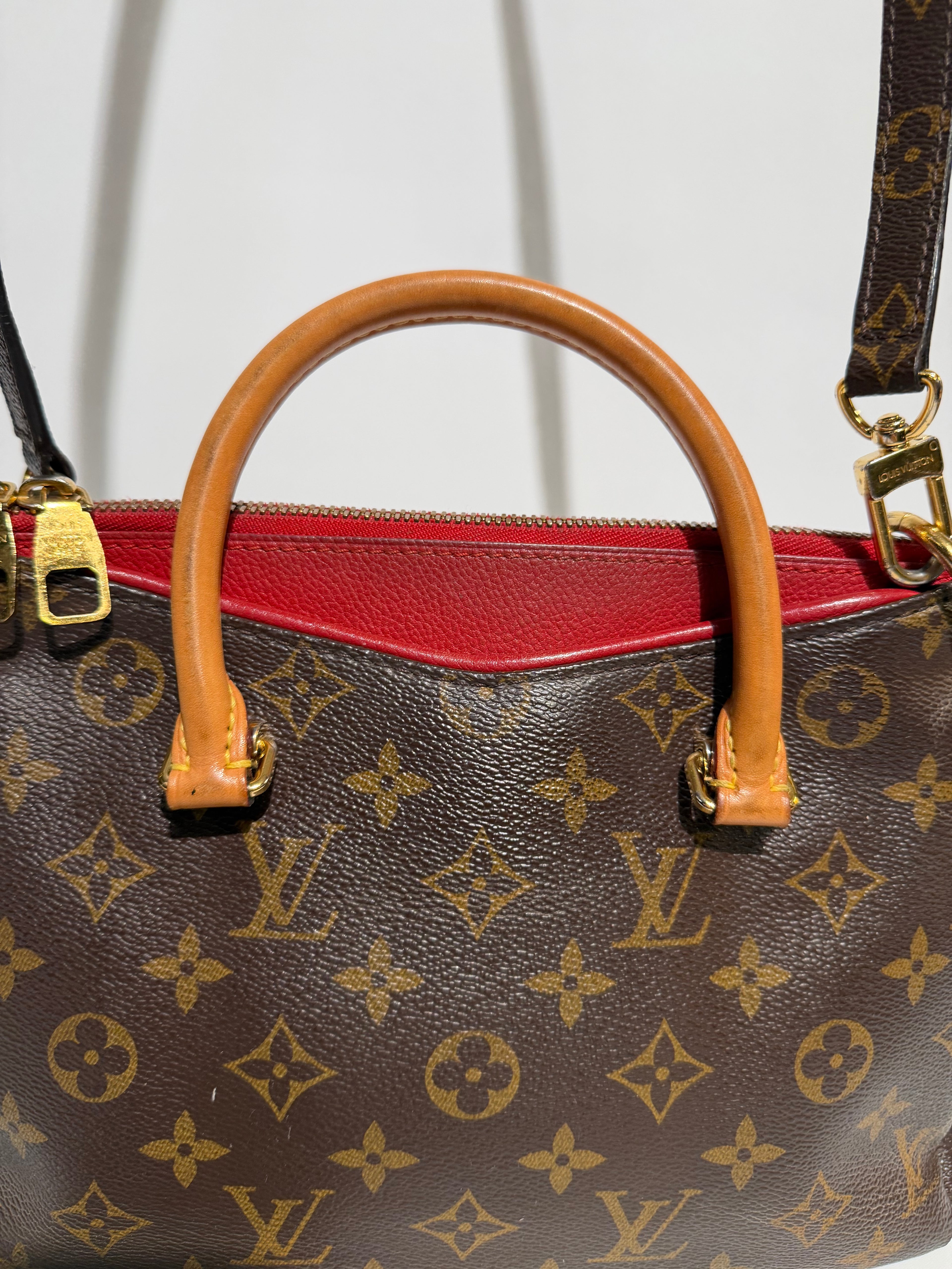 LOUIS VUITTON PALLAS BB MONOGRAM /RED