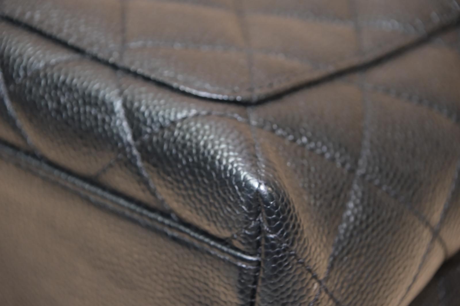CHANEL KELLY VINTAGE BLACK QUILTED CAVIAR GHW