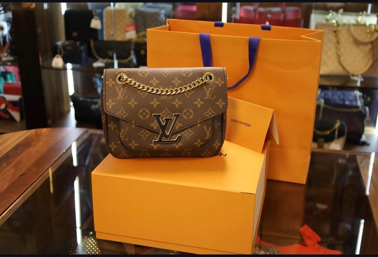 LOUIS VUITTON PASSY MONOGRAM