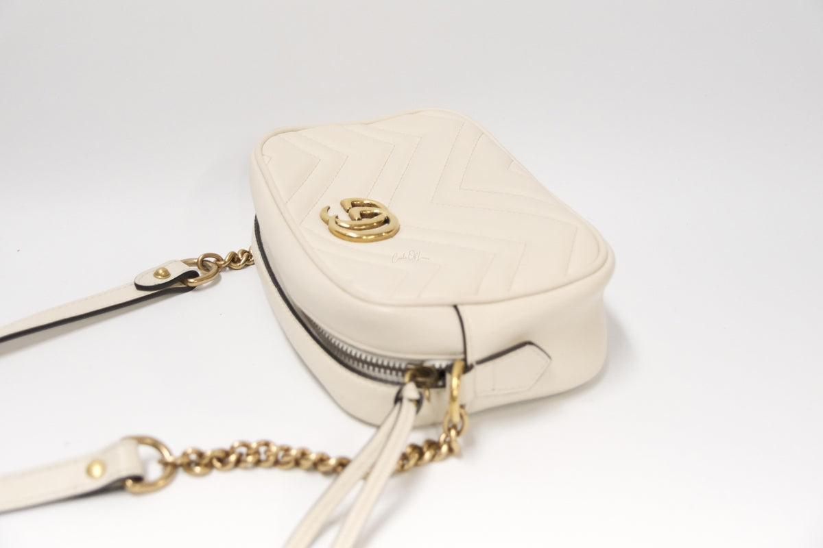 GUCCI MINI MARMONT WHITE BAG