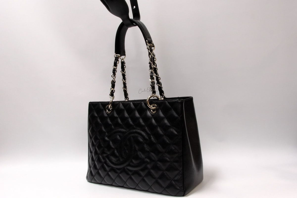 CHANEL BLACK GST CAVIAR SHW