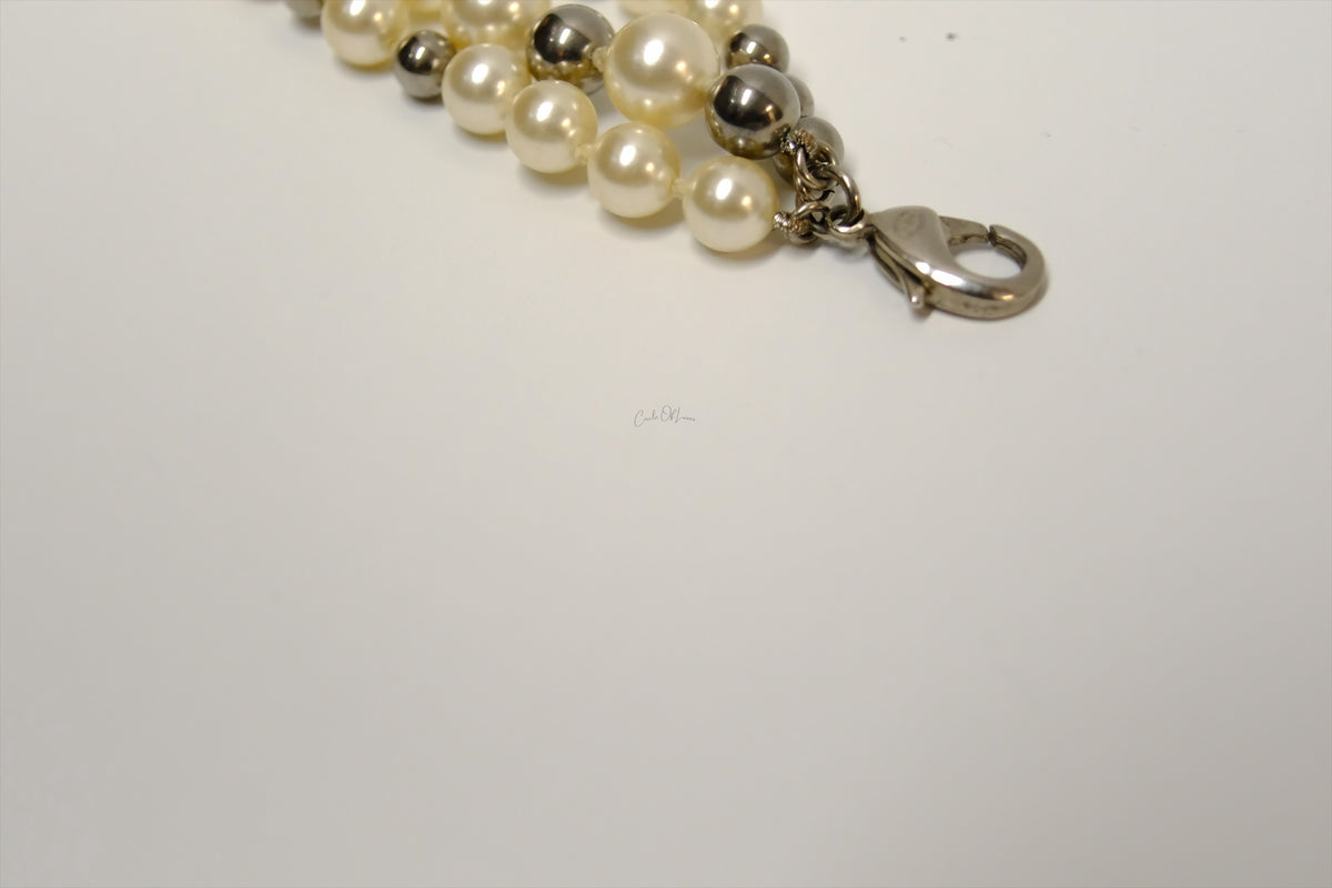 CHANEL B16s PEARL STRAND BEAD BRACLET SHW