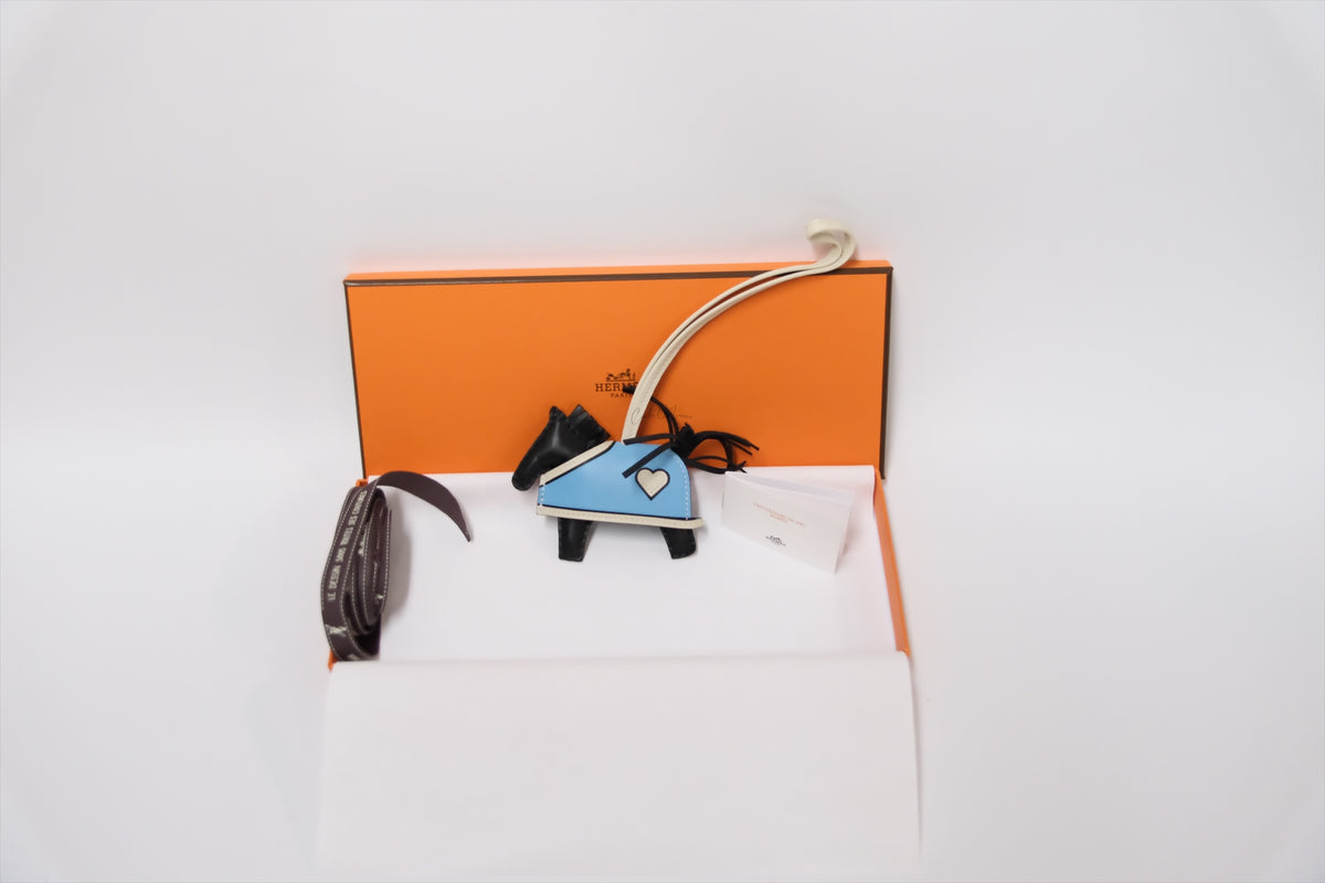 HERMES RODEO ROBEO COEUR PM CHARM