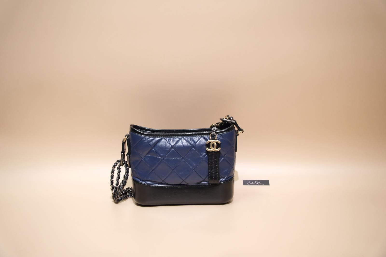 CHANEL SMALL GABRIELLE NAVY/BLACK CALFSKIN MIXED HARDWARE