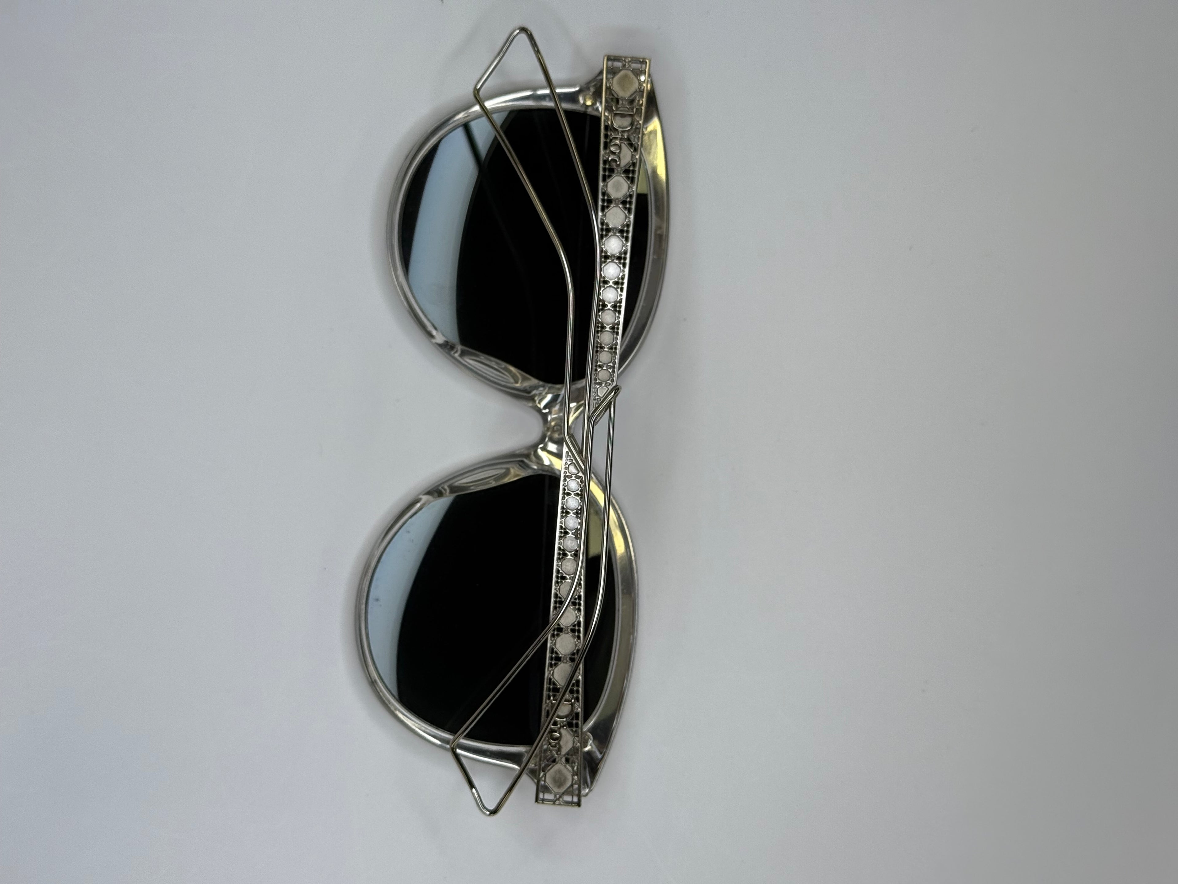 DIORAMA AHNGLASS SILVER