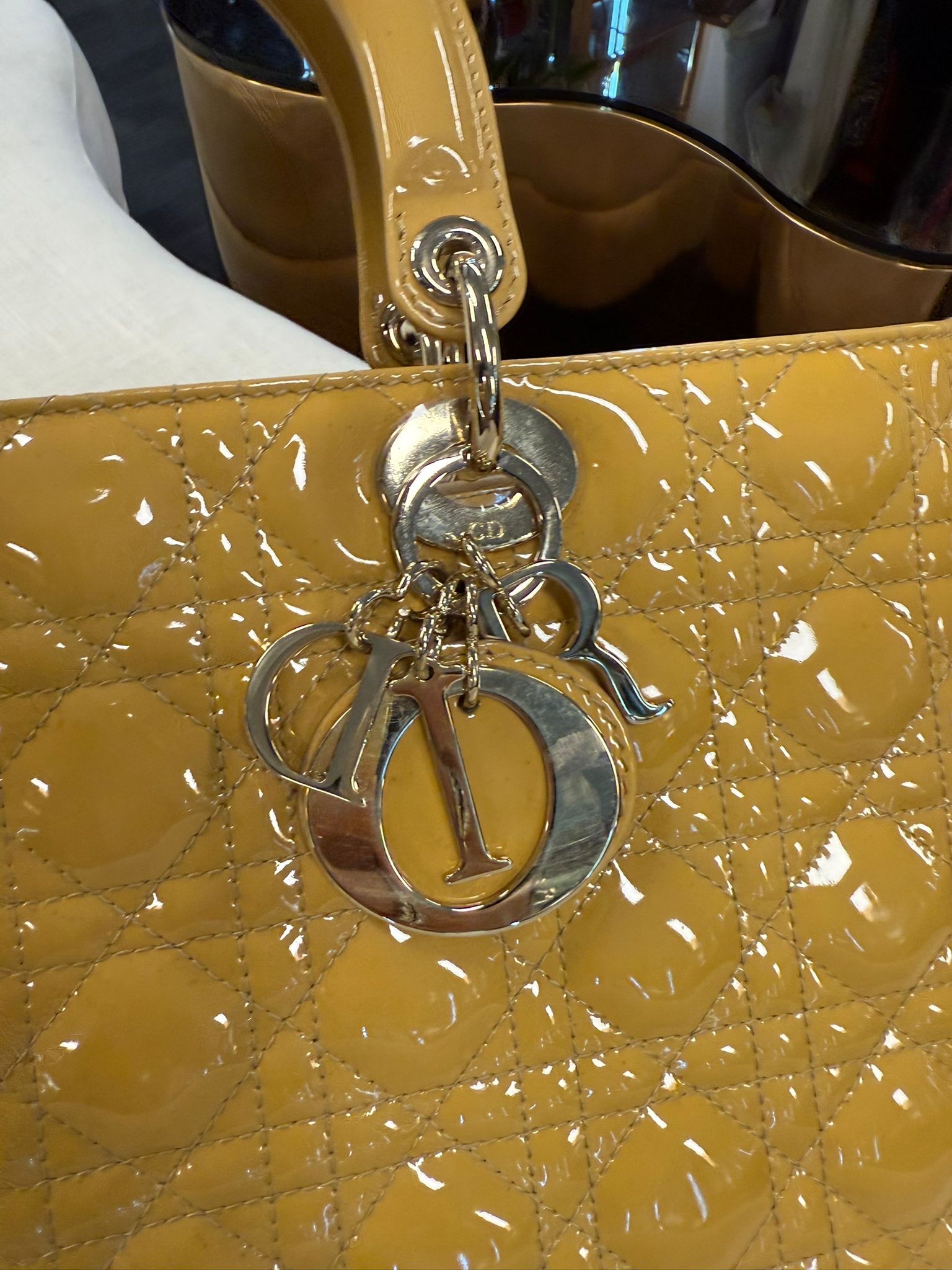 LADY DIOR LARGE YELLOW PATENT CANNAGE SHW