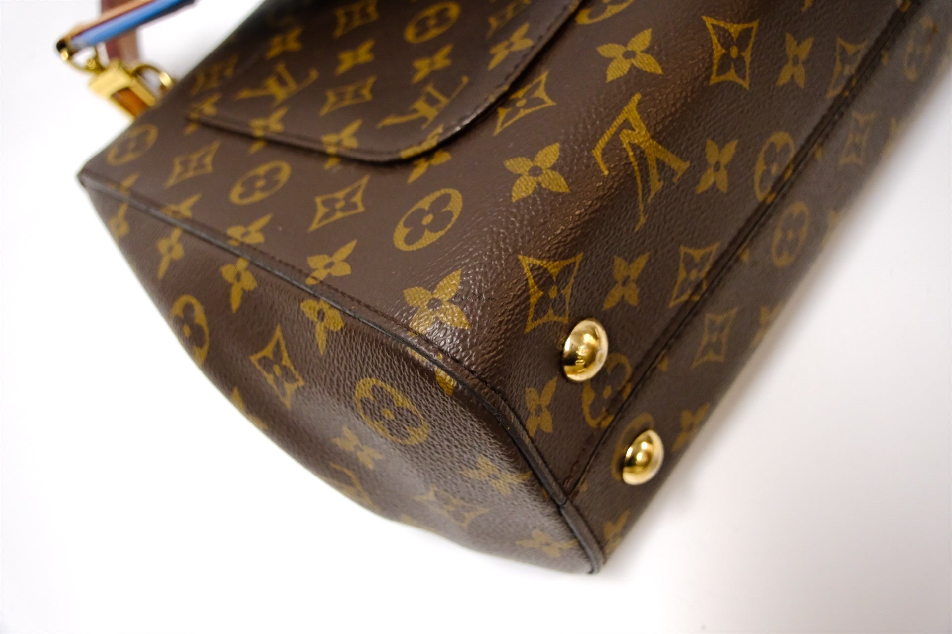 LOUIS VUITTON CLUNNY MONOGRAM MM