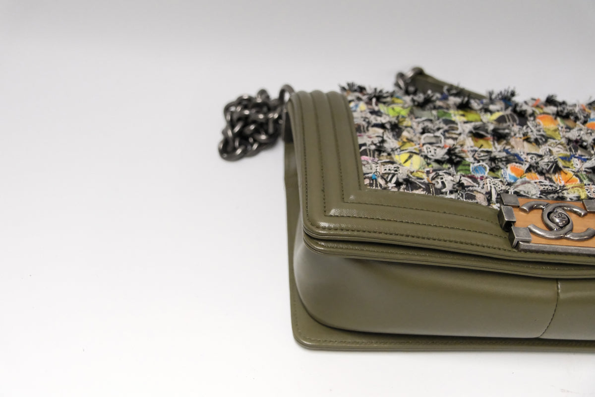 CHANEL OLD MEDIUM BOY TWEED RHW