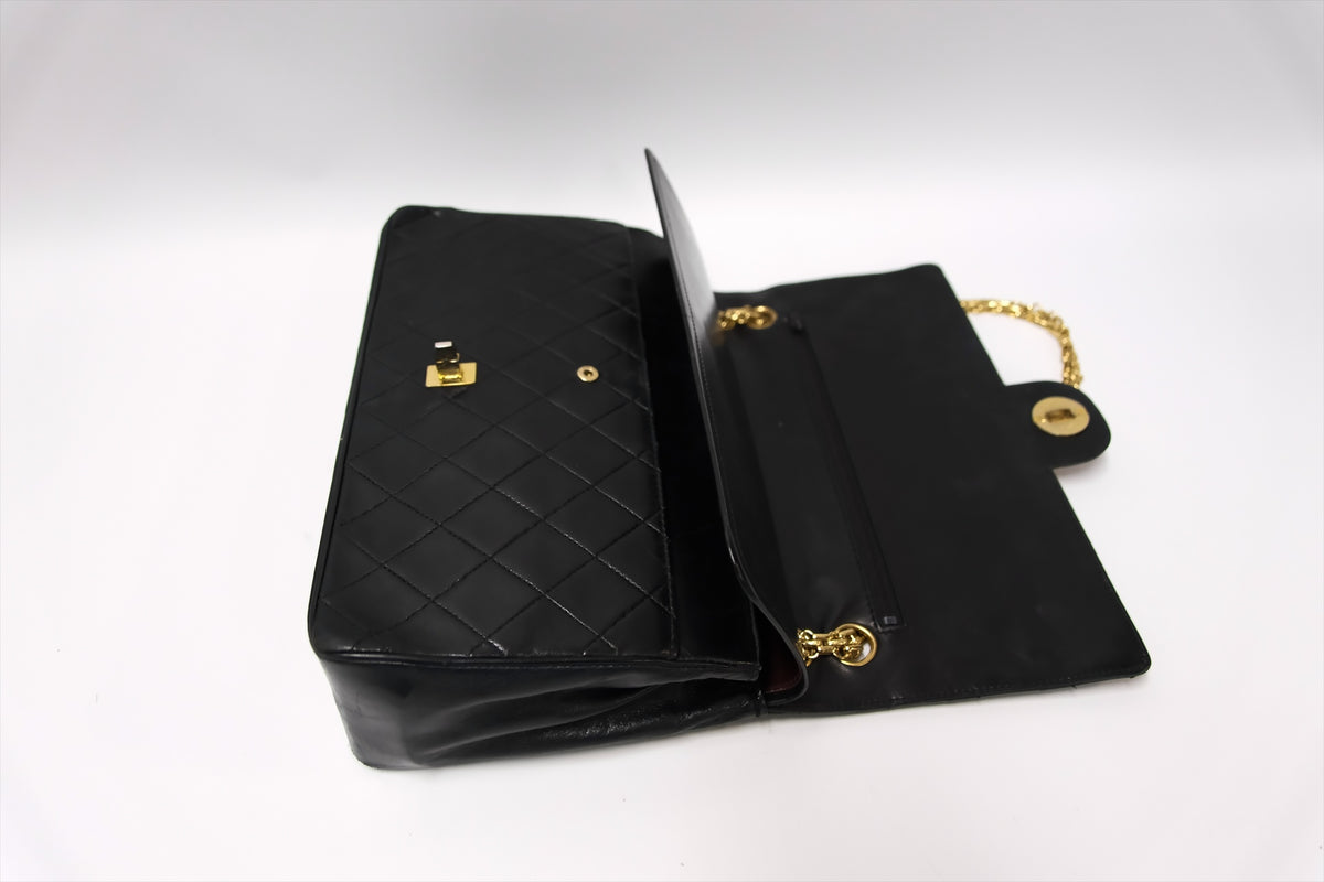CHANEL BLACK LAMBSKIN MEDIUM FLAP BAG